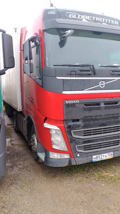 Volvo FH 460 4x2 (FH Globetrotter)
