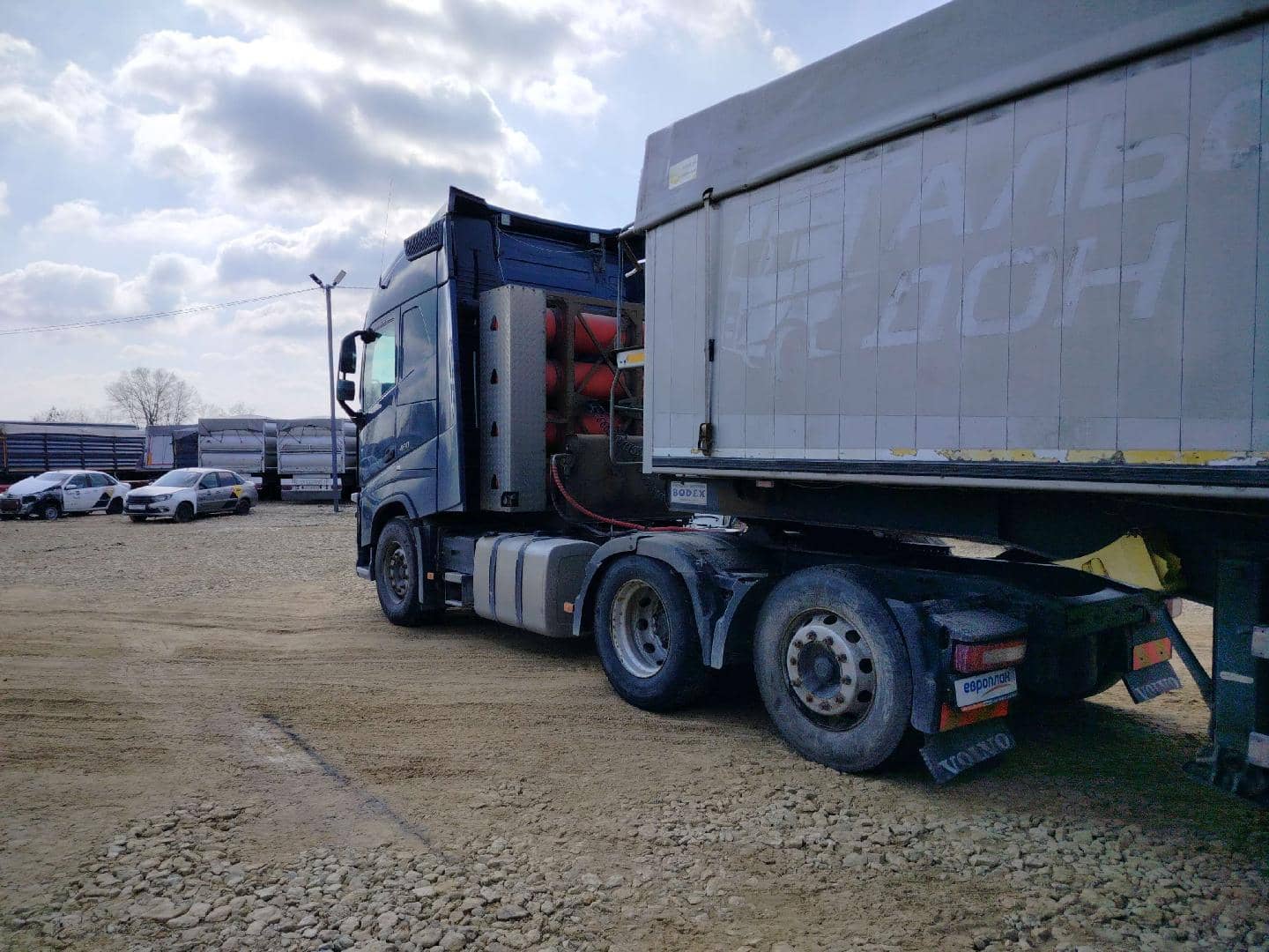 Volvo FH 460 6x2 (FH),  1 299 424 км, 2019 года в лизинг