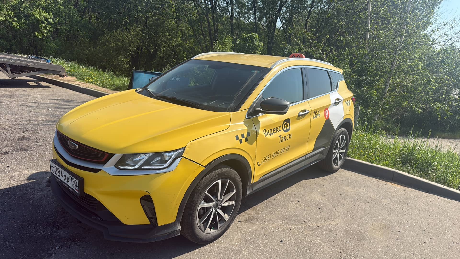 Geely Coolray,  274 617 км, 2023 года в лизинг