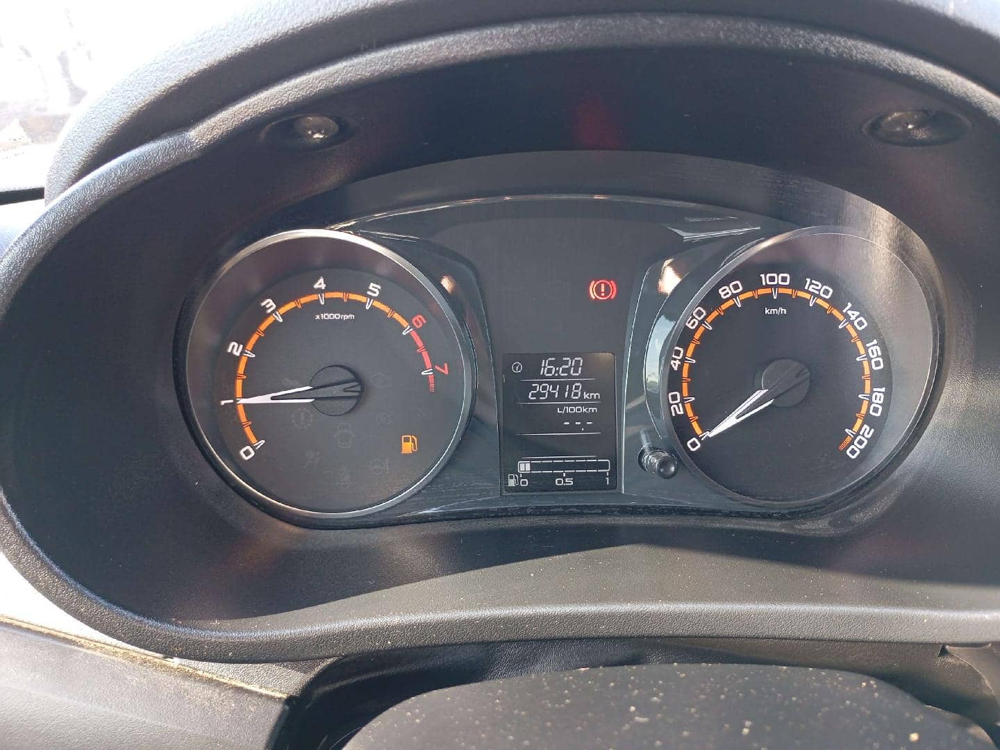 Lada Granta седан,  29 418 км, 2024 года в лизинг