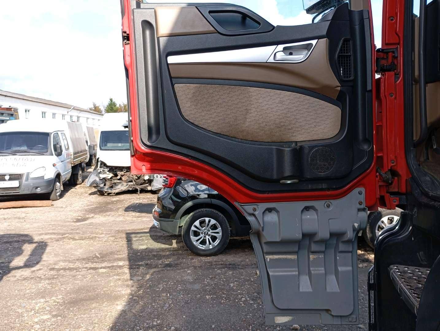 HOWO ZZ3256V384GE 6x4,  124 671 км, 2023 года в лизинг