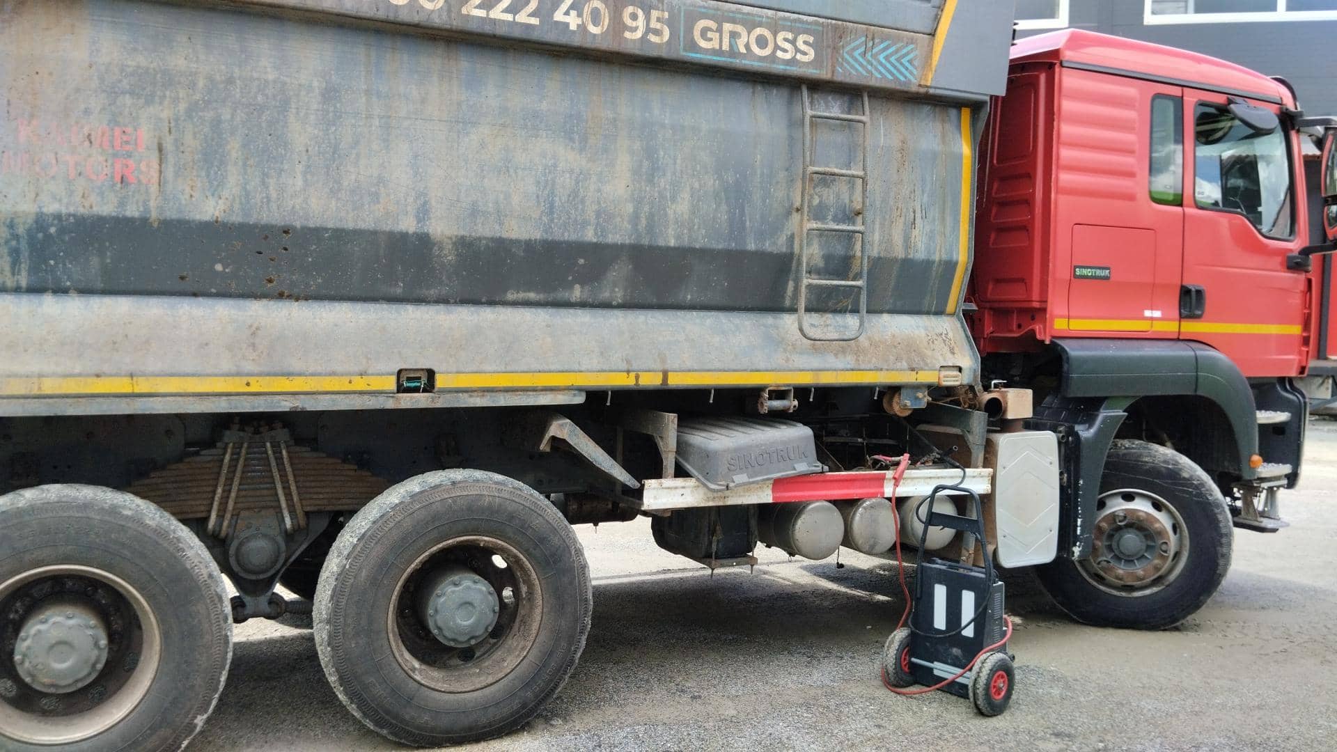 HOWO ZZ3257V384GE1 6x4,  210 821 км, 2022 года