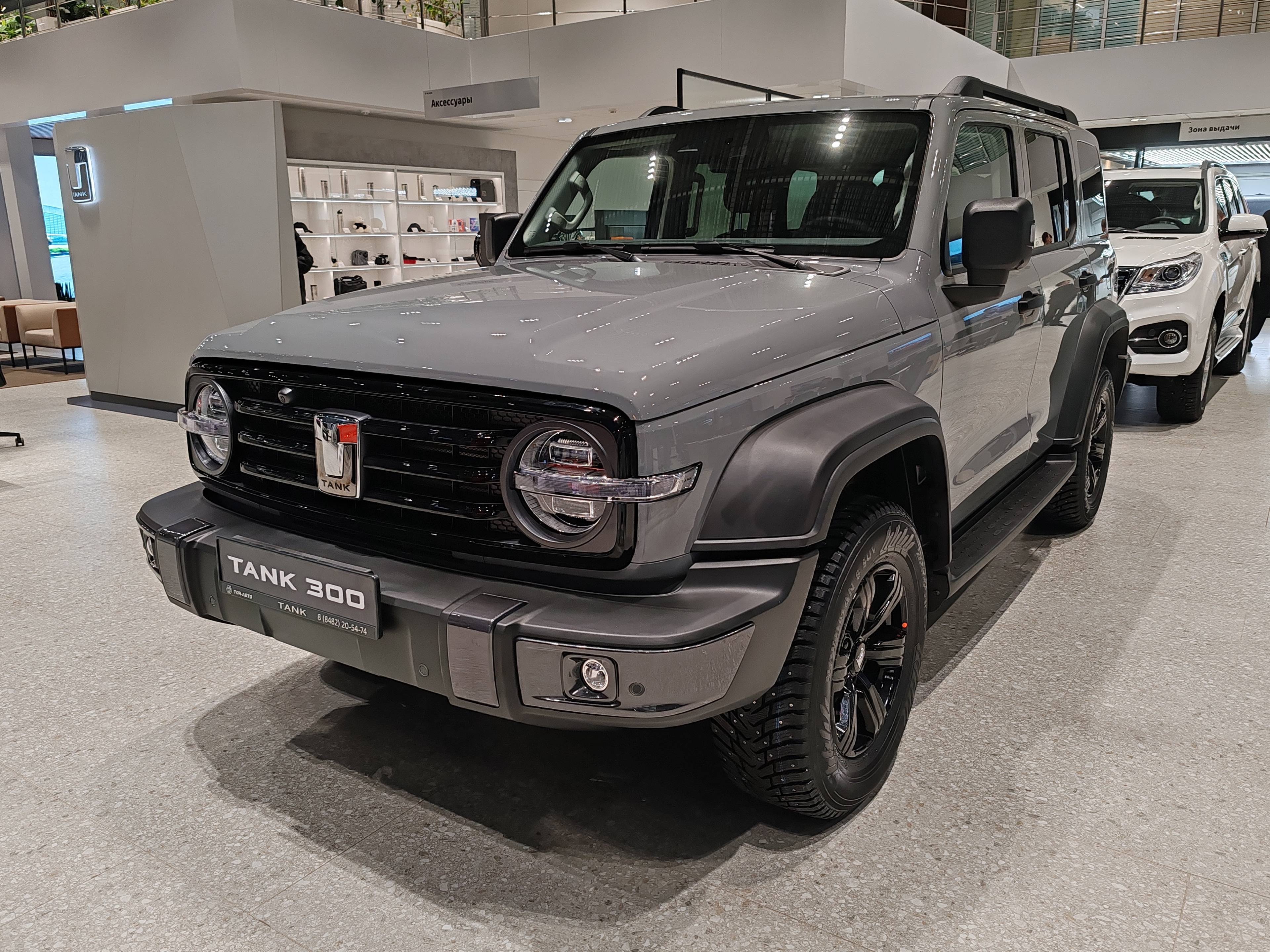 Tank 300 City Adventure 2.0 8AT 4WD