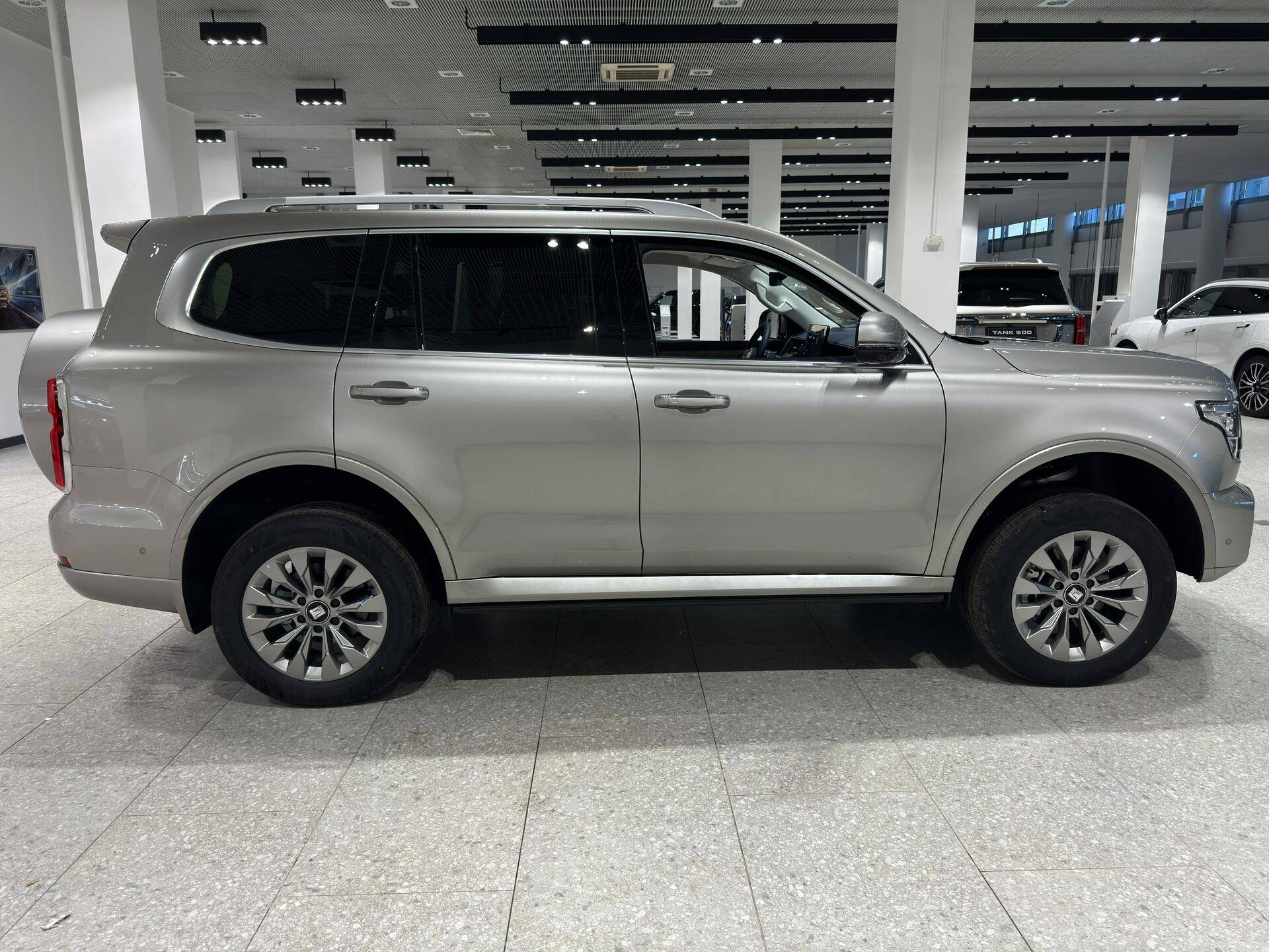 Tank 500 Urban 2.0 HEV 9AT 4WD