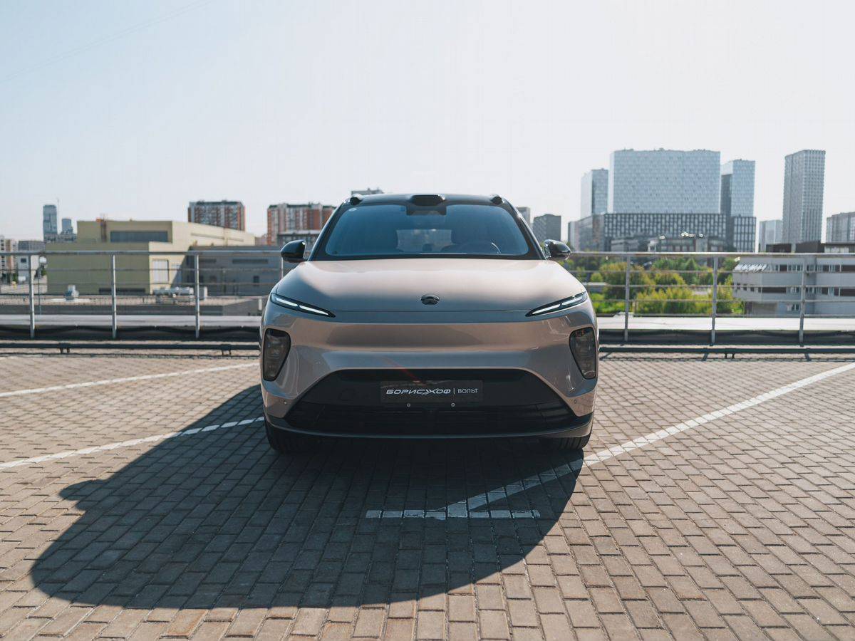 Nio ES8 100 kWh Signature Edition
