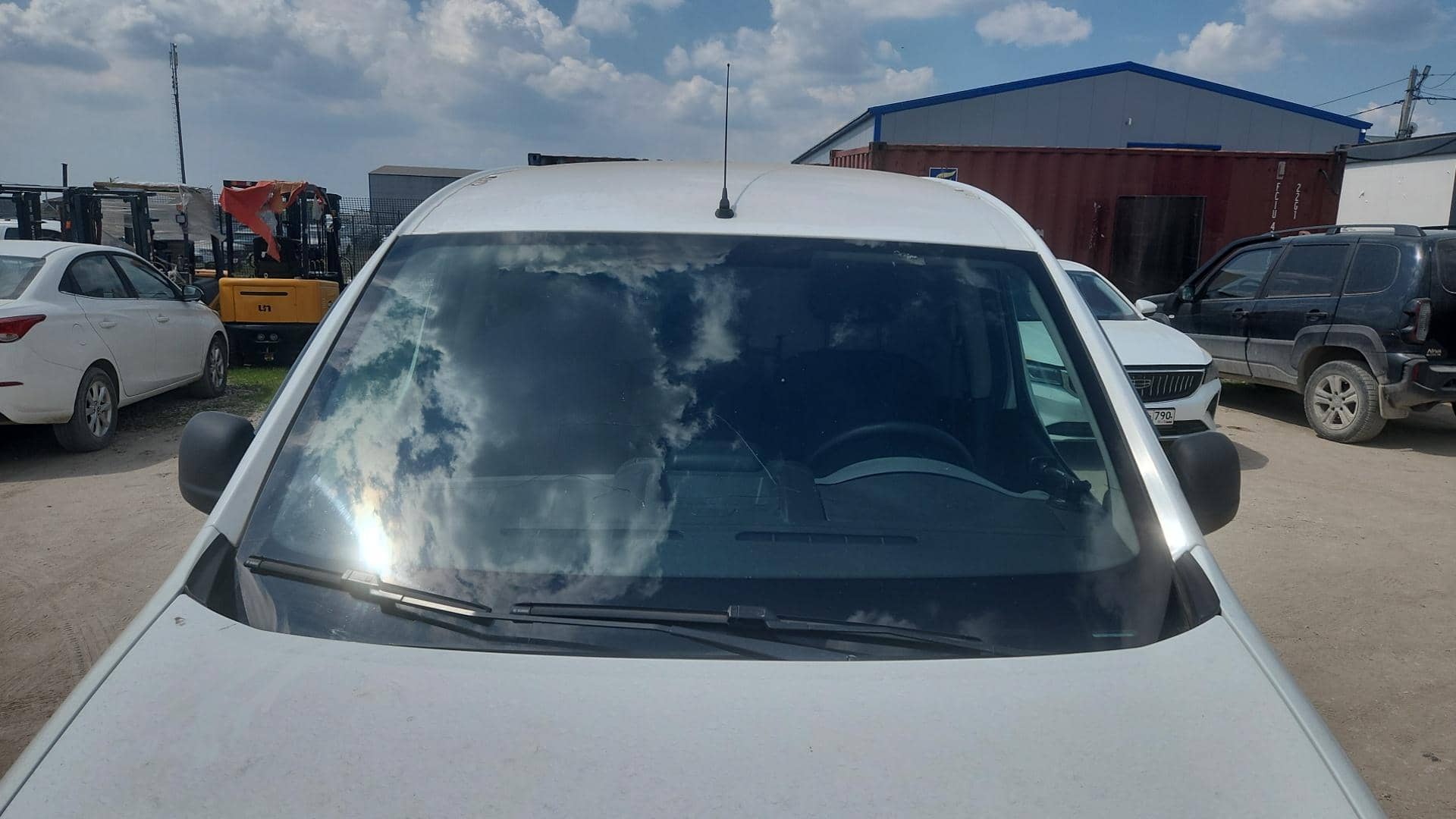 Citroen Berlingo,  216 346 км, 2018 года