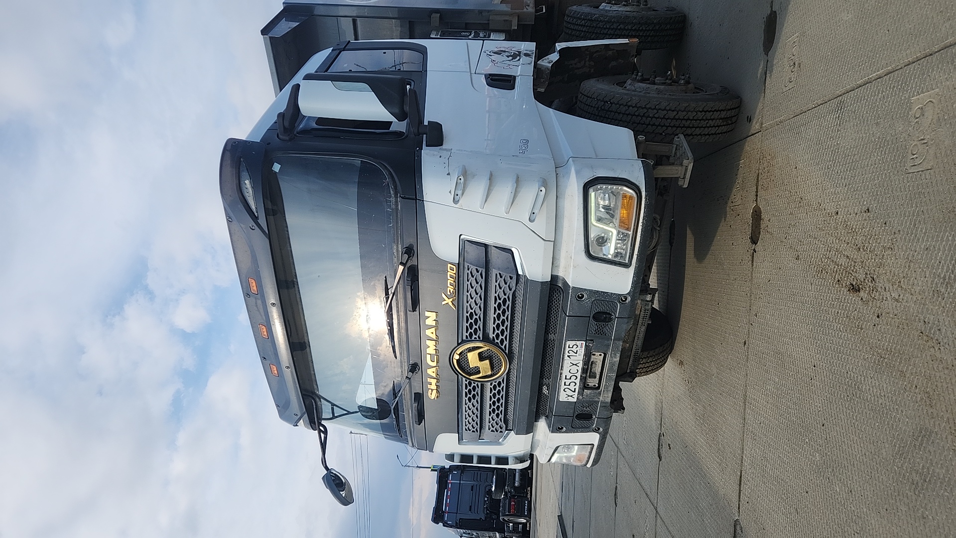 Shacman SX33186V366
