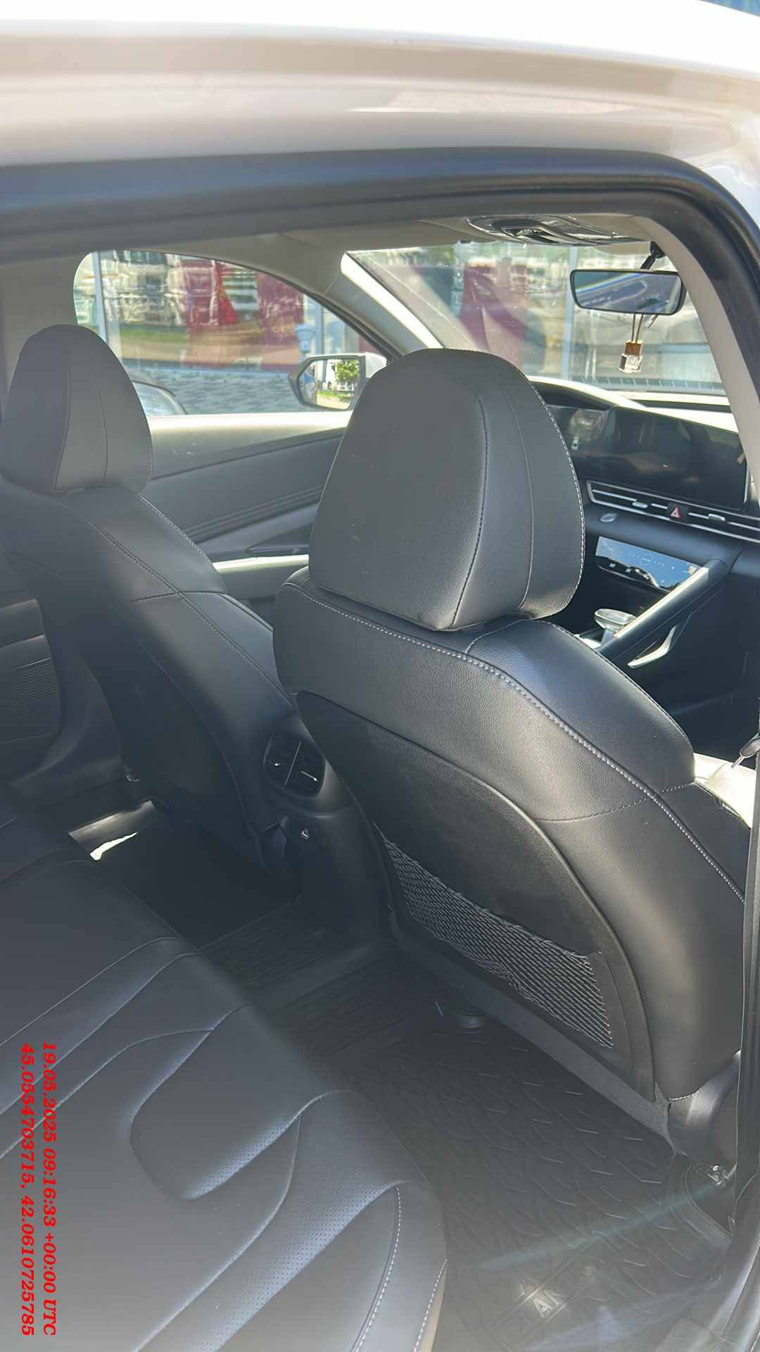 Hyundai Elantra,  71 961 км, 2023 года в лизинг