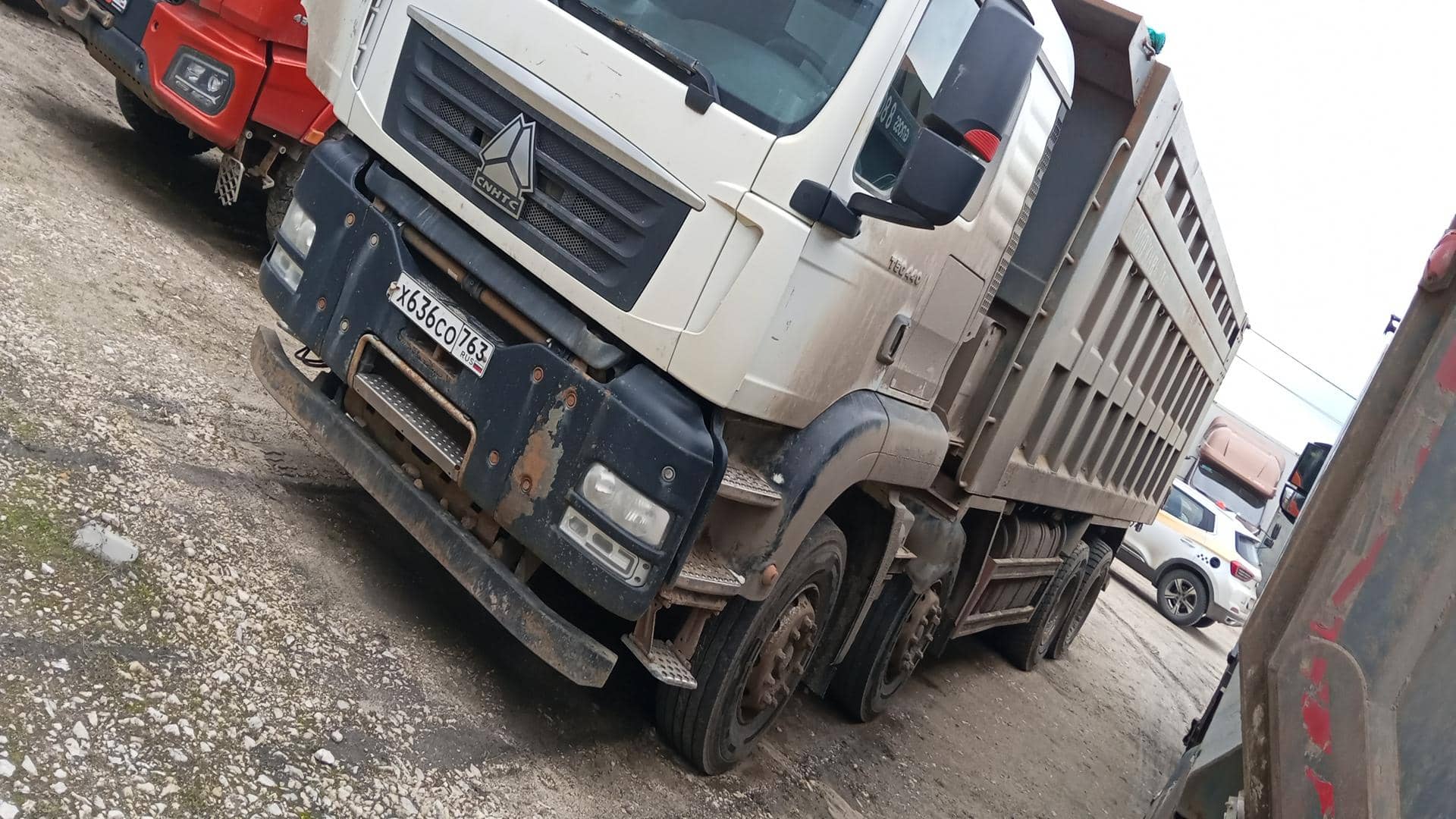 HOWO ZZ3317V386GE1 8х4,  105 283 км, 2021 года