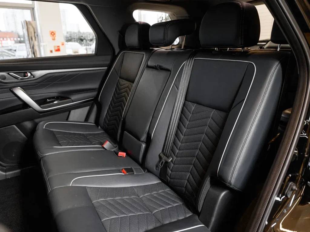 Changan CS95 Black edition Tech 2.0T 8AT