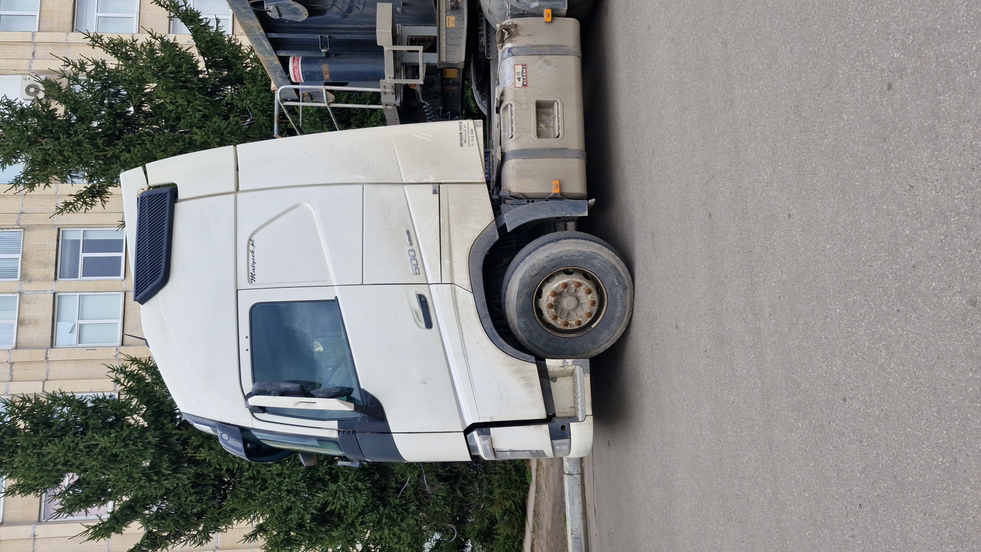 Volvo FH 500 6x2 (FH Globetrotter),  717 761 км, 2019 года в лизинг