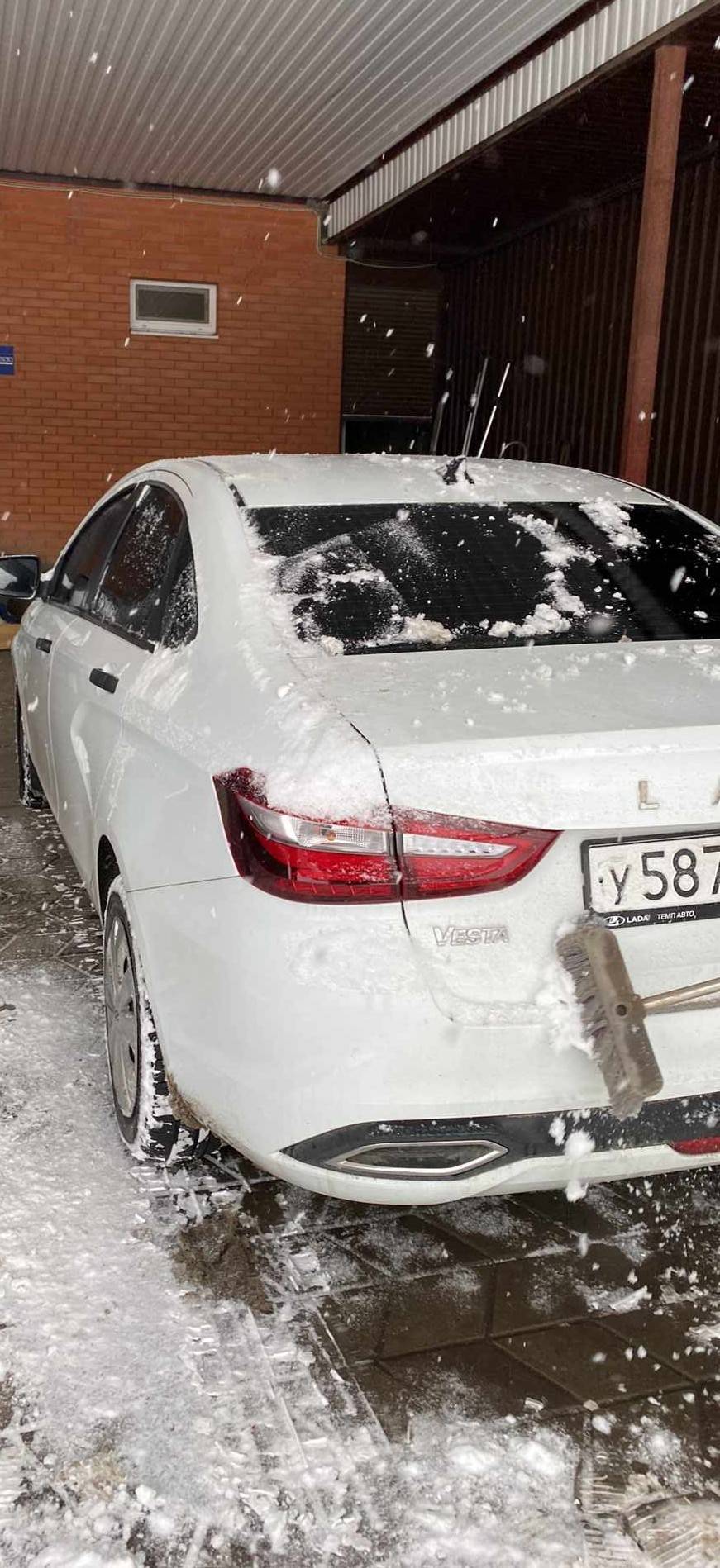 Lada Vesta седан,  47 744 км, 2024 года в лизинг