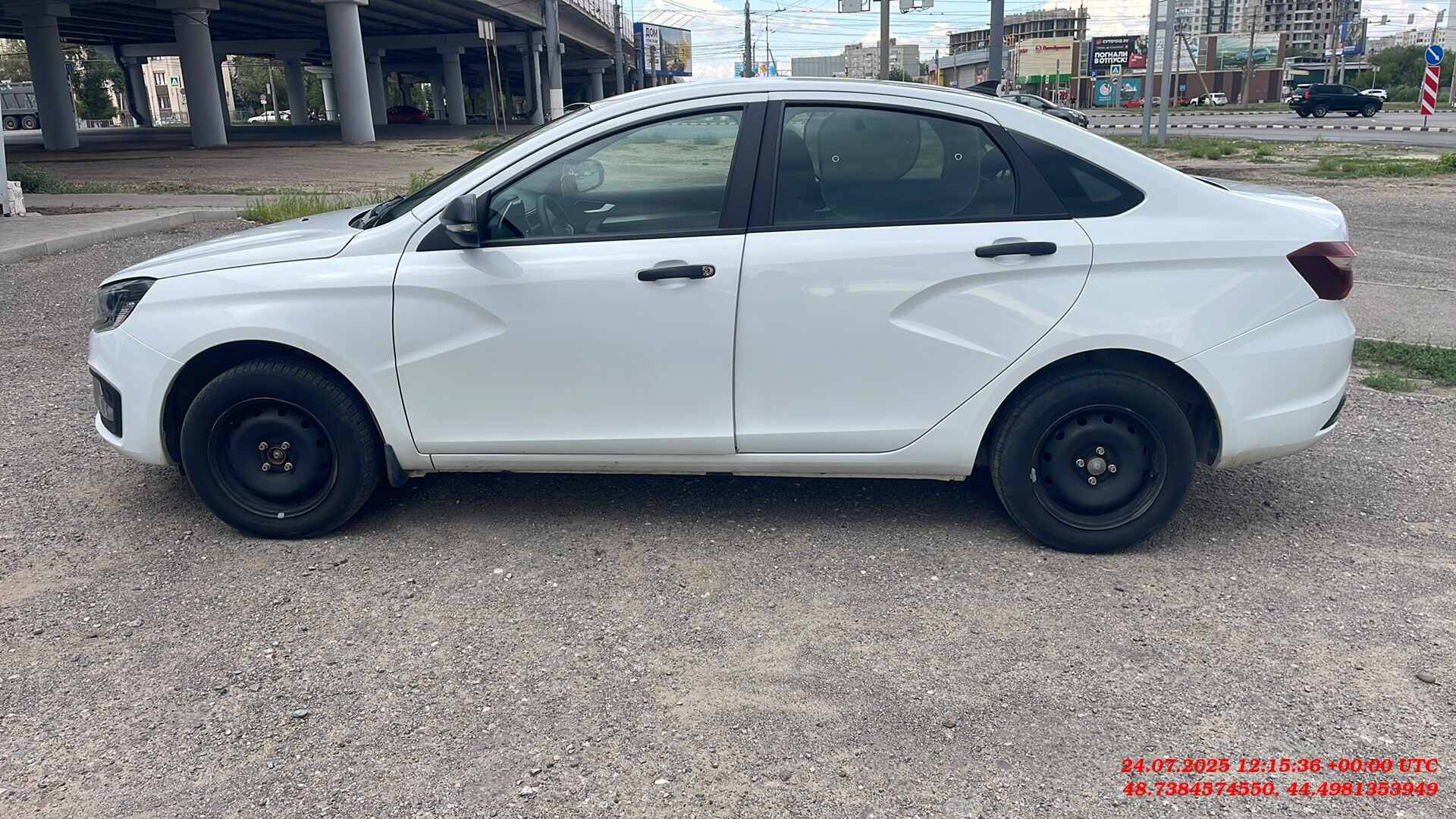 Lada Vesta седан,  109 998 км, 2023 года в лизинг