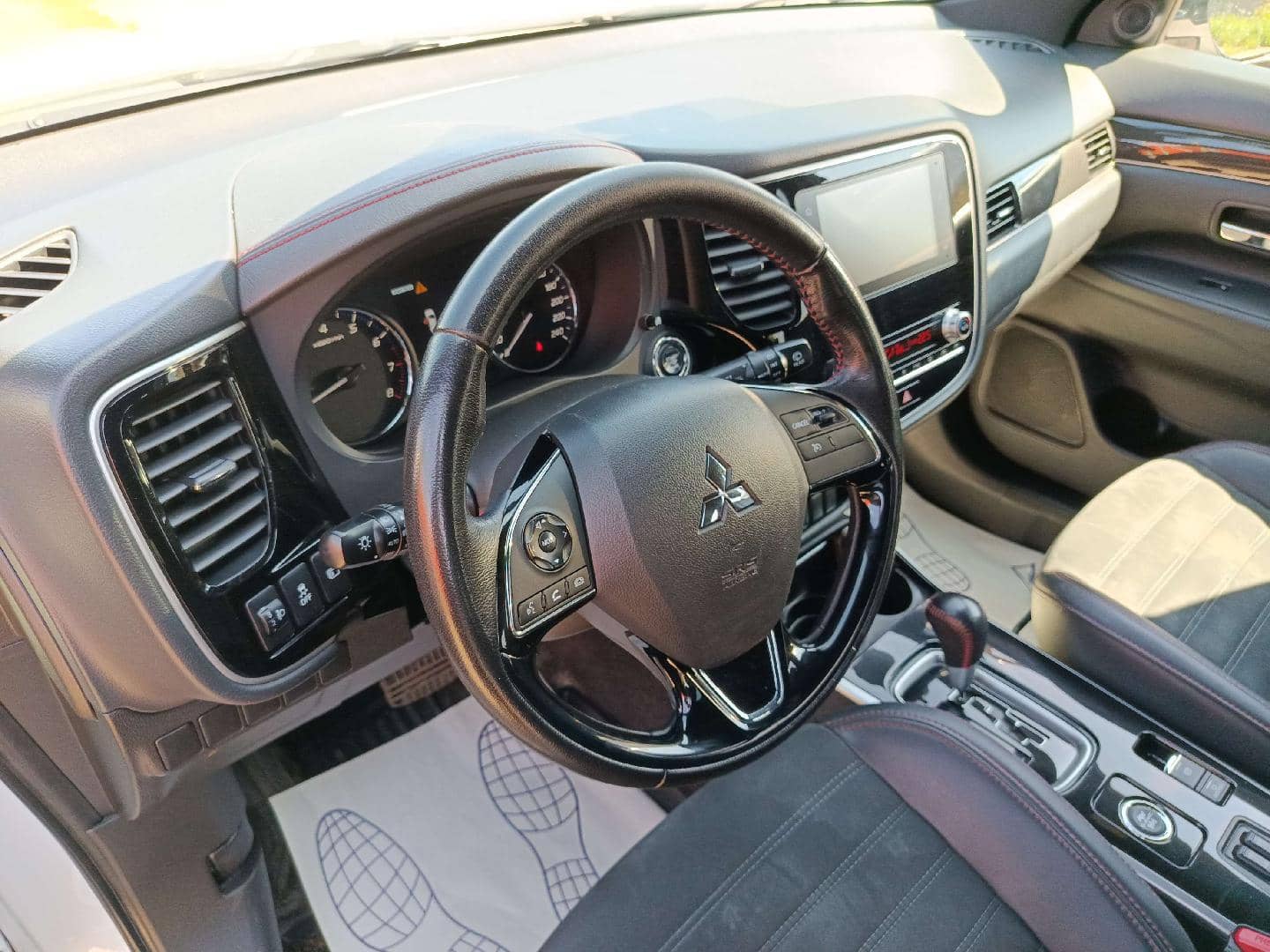 Mitsubishi Outlander,  122 054 км, 2020 года в лизинг