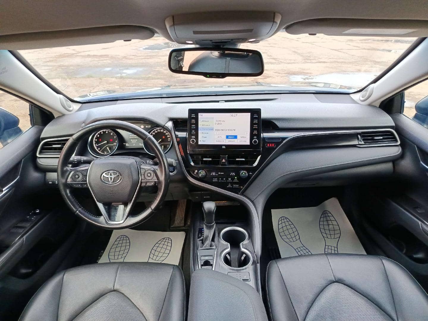 Toyota Camry,  176 327 км, 2021 года в лизинг