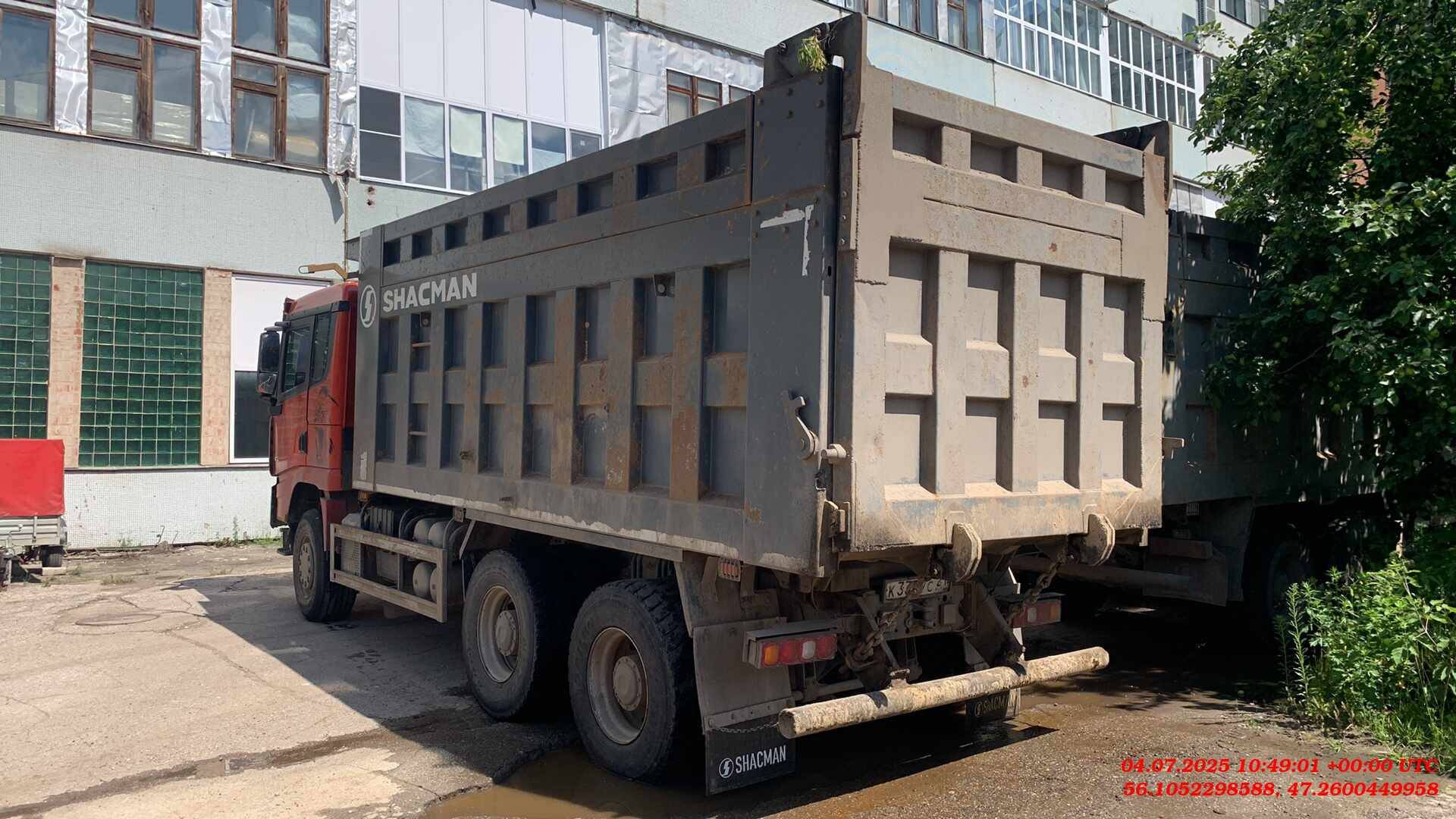 Shacman SX32586T384,  321 953 км, 2021 года в лизинг