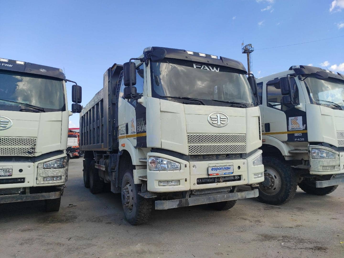 FAW CA3250P66K24L1TE5 6x6,  154 238 км, 2023 года в лизинг