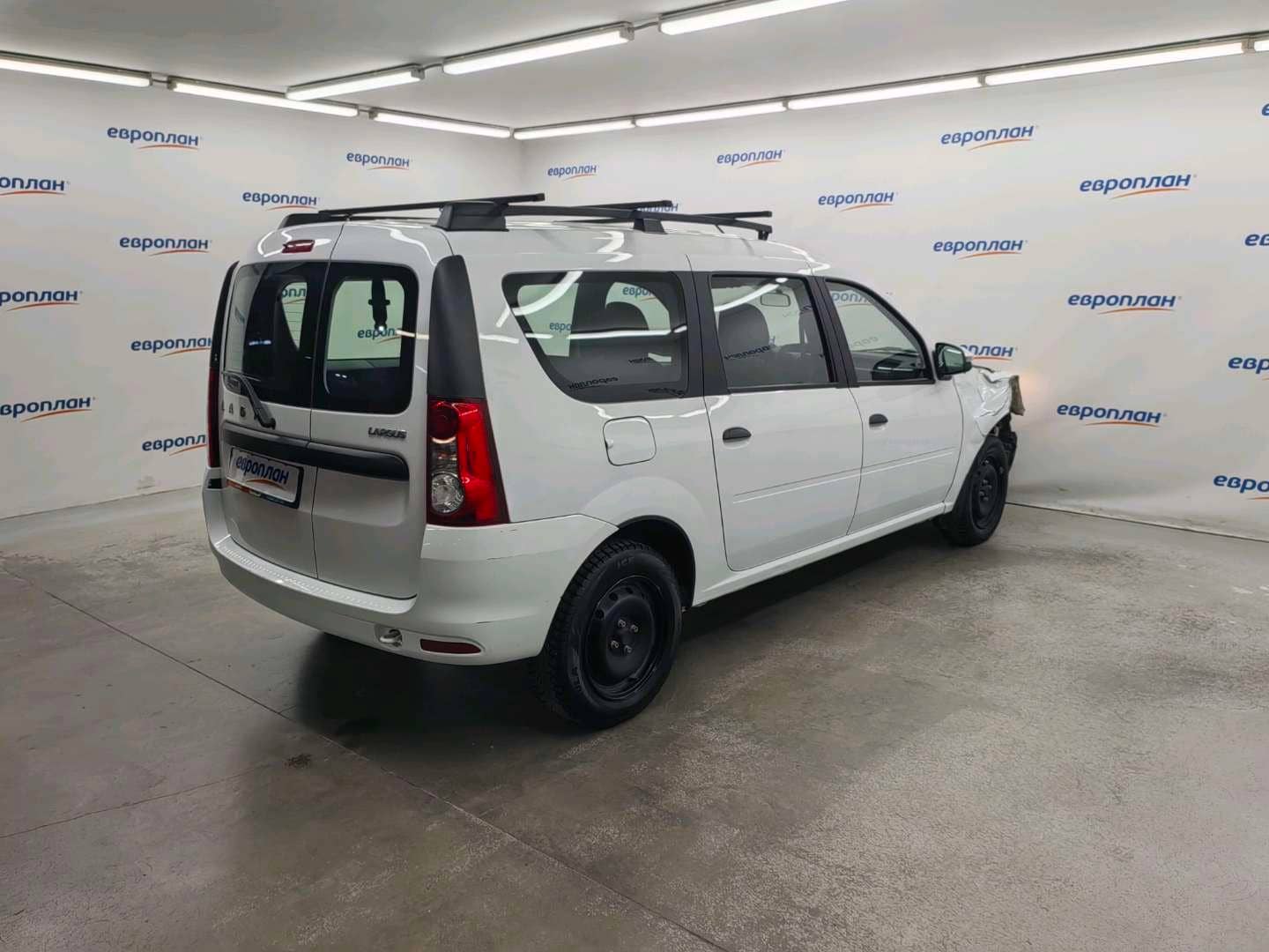 Lada Largus универсал,  38 650 км, 2024 года в лизинг