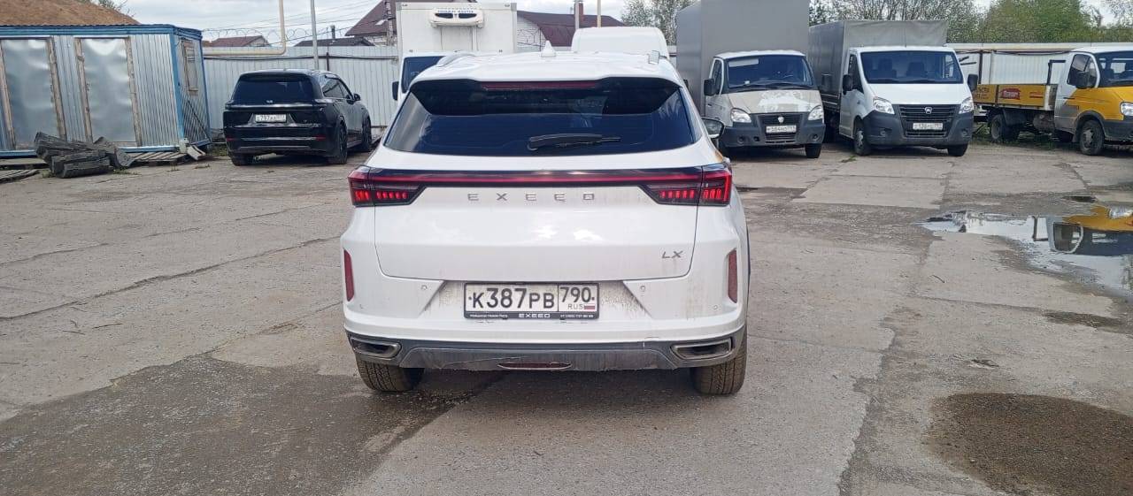 EXEED LX,  125 482 км, 2023 года в лизинг