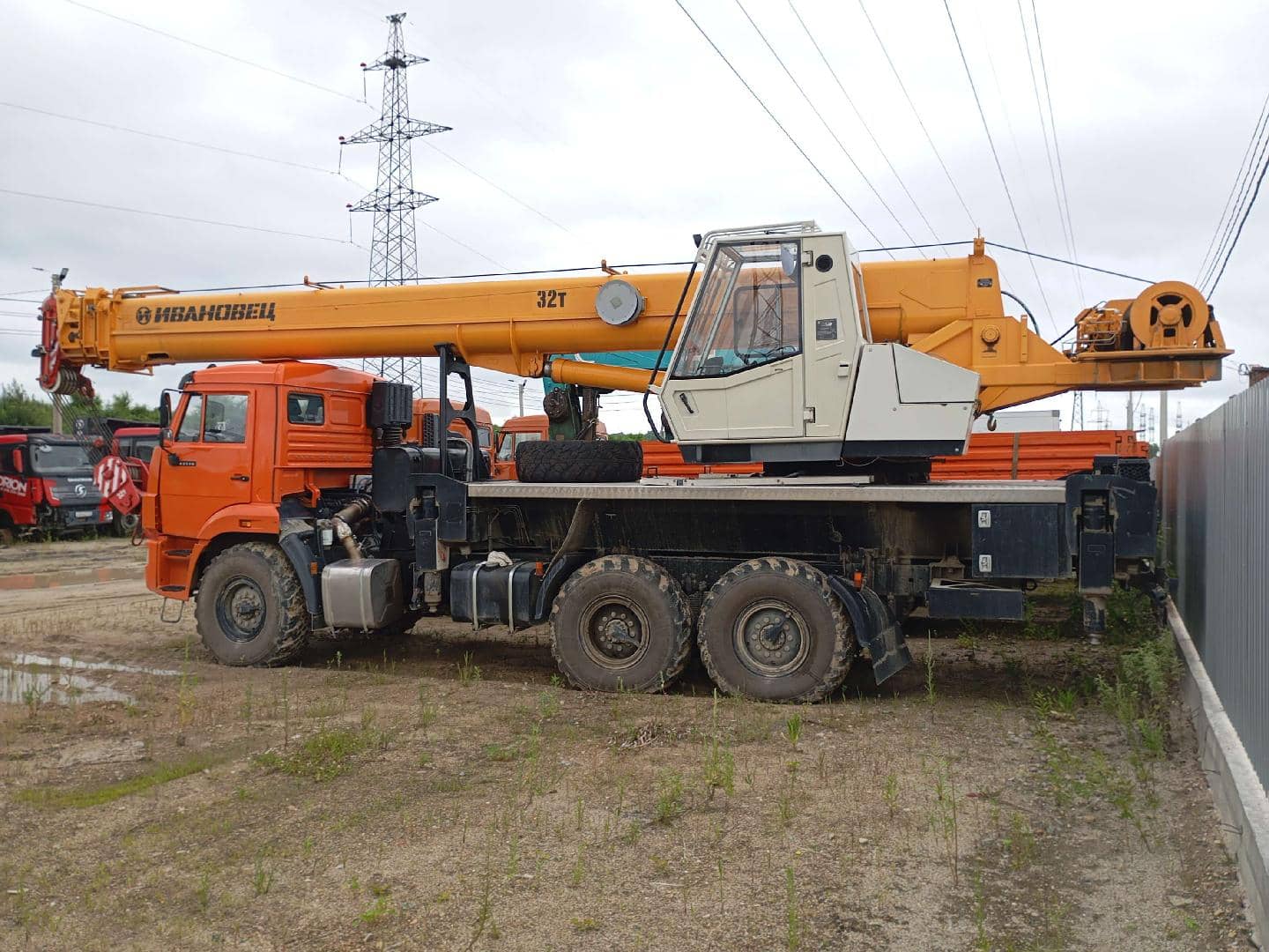Ивановец КС-55717К-3T КАМАЗ-43118 (6x6) г/п 32т. вылет 29(38)м,  6 966 км, 2023 года в лизинг