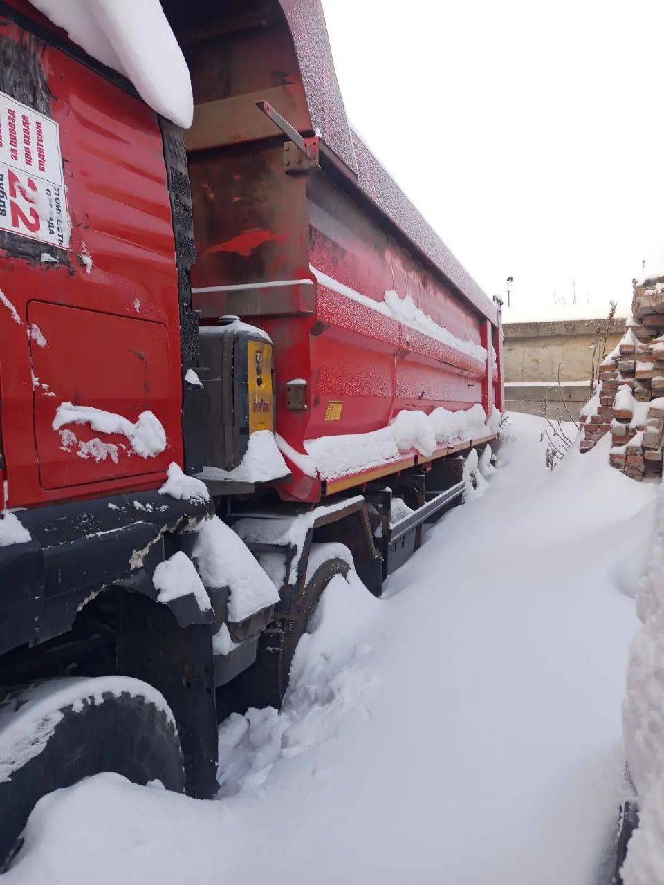 Sitrak ZZ3316V466ME,  155 655 км, 2022 года в лизинг