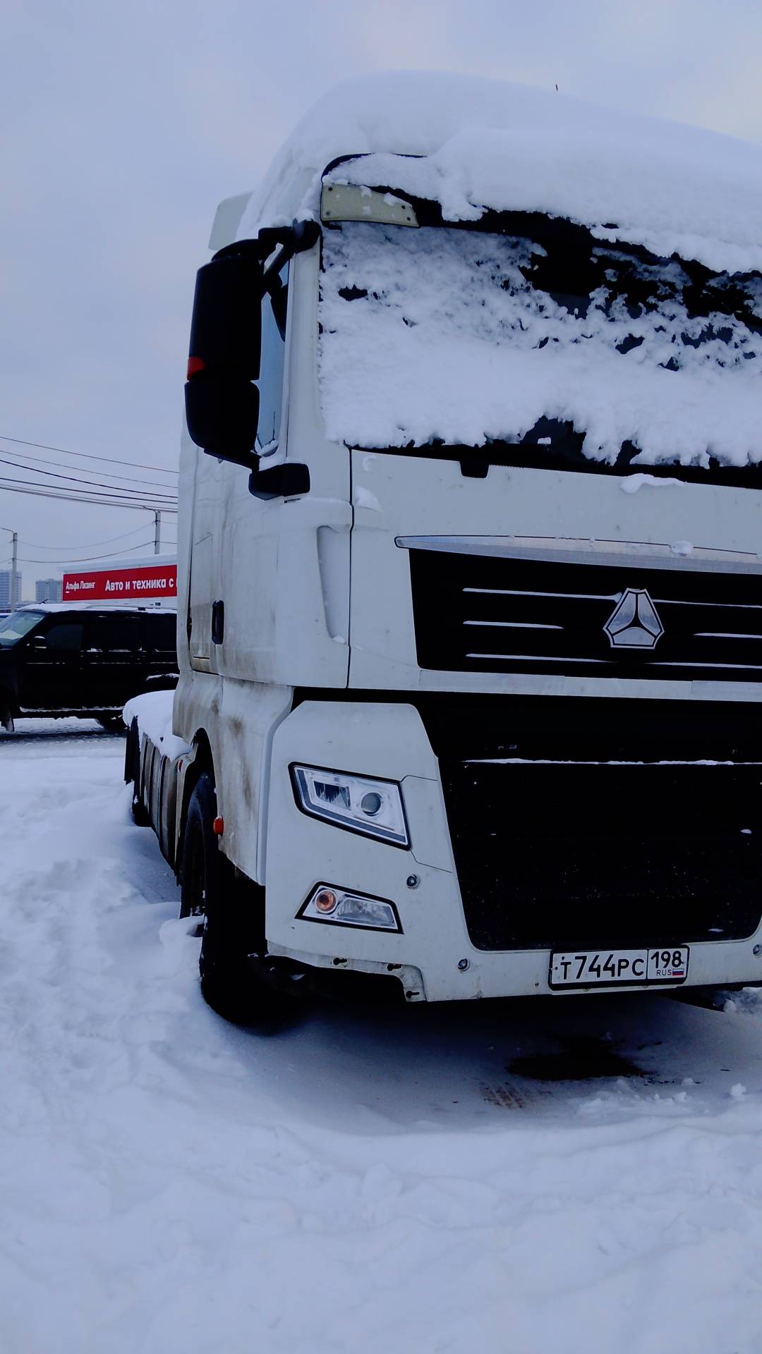 Sitrak C7H 4x2 ZZ4186V361HE,  302 494 км, 2022 года