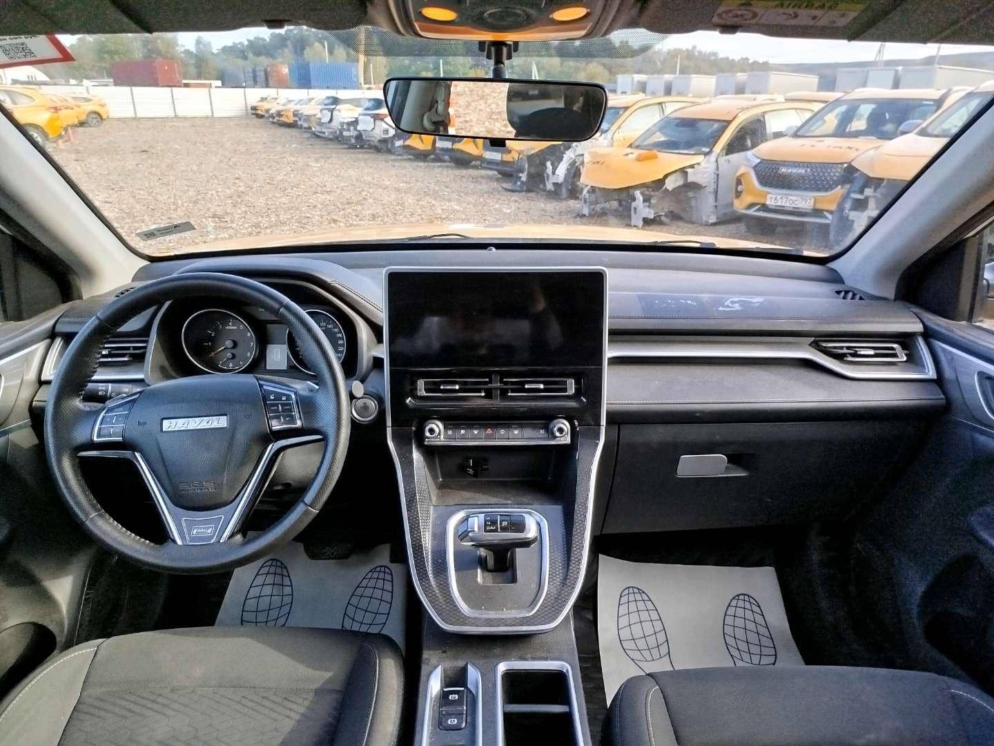 Haval M6,  222 626 км, 2023 года в лизинг