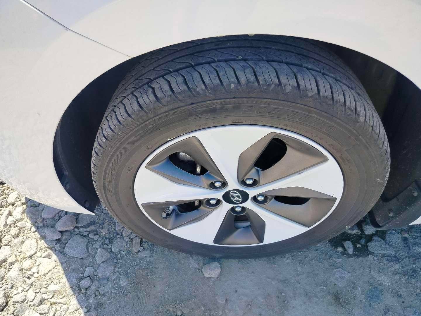 Hyundai Elantra,  119 613 км, 2020 года в лизинг