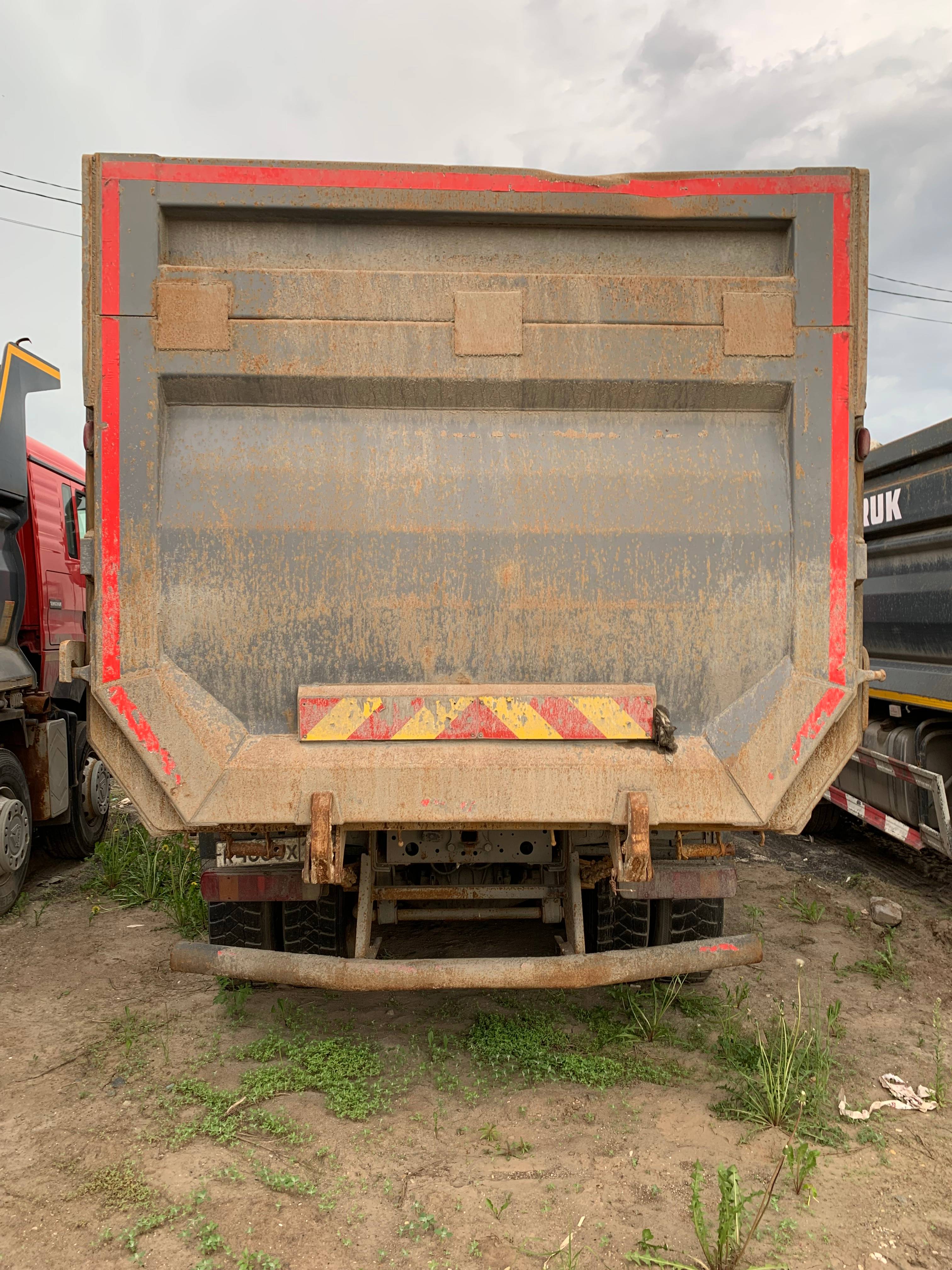 HOWO ZZ3317V386GE1 8х4 Лот 000007860