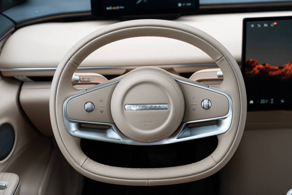 EXEED Exlantix ET 1.5T+40KWh AWD TOP BL