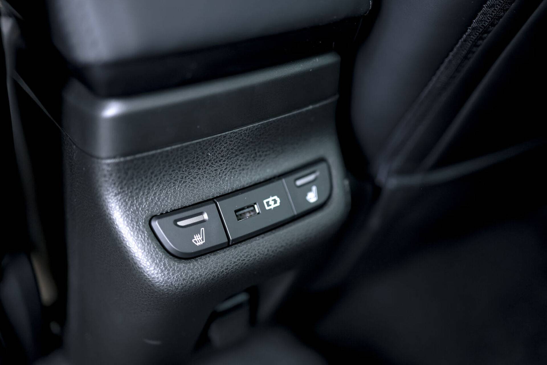 Lada Aura 1.8 CVT 2WD Status