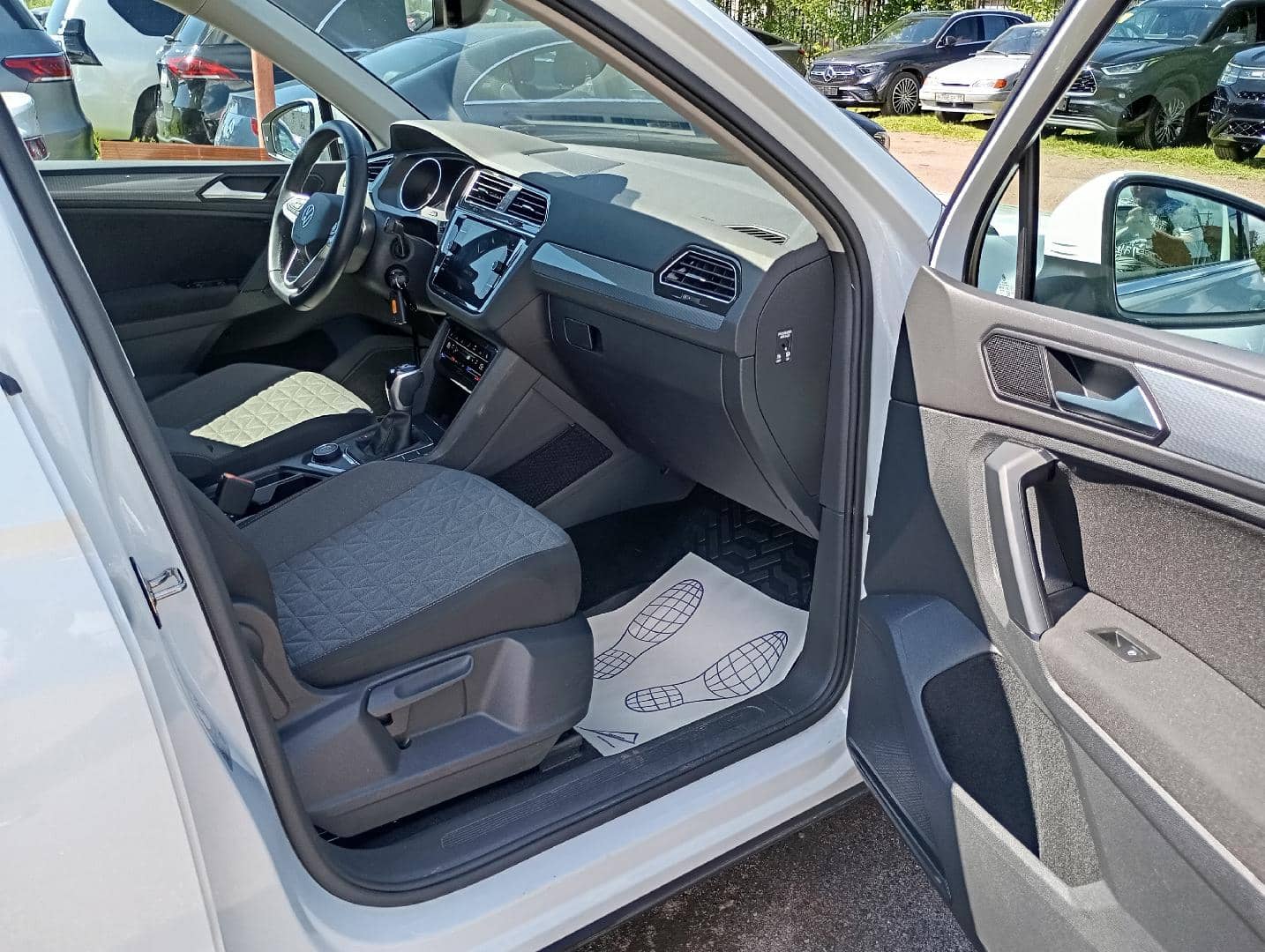 Volkswagen Tiguan,  50 392 км, 2021 года в лизинг