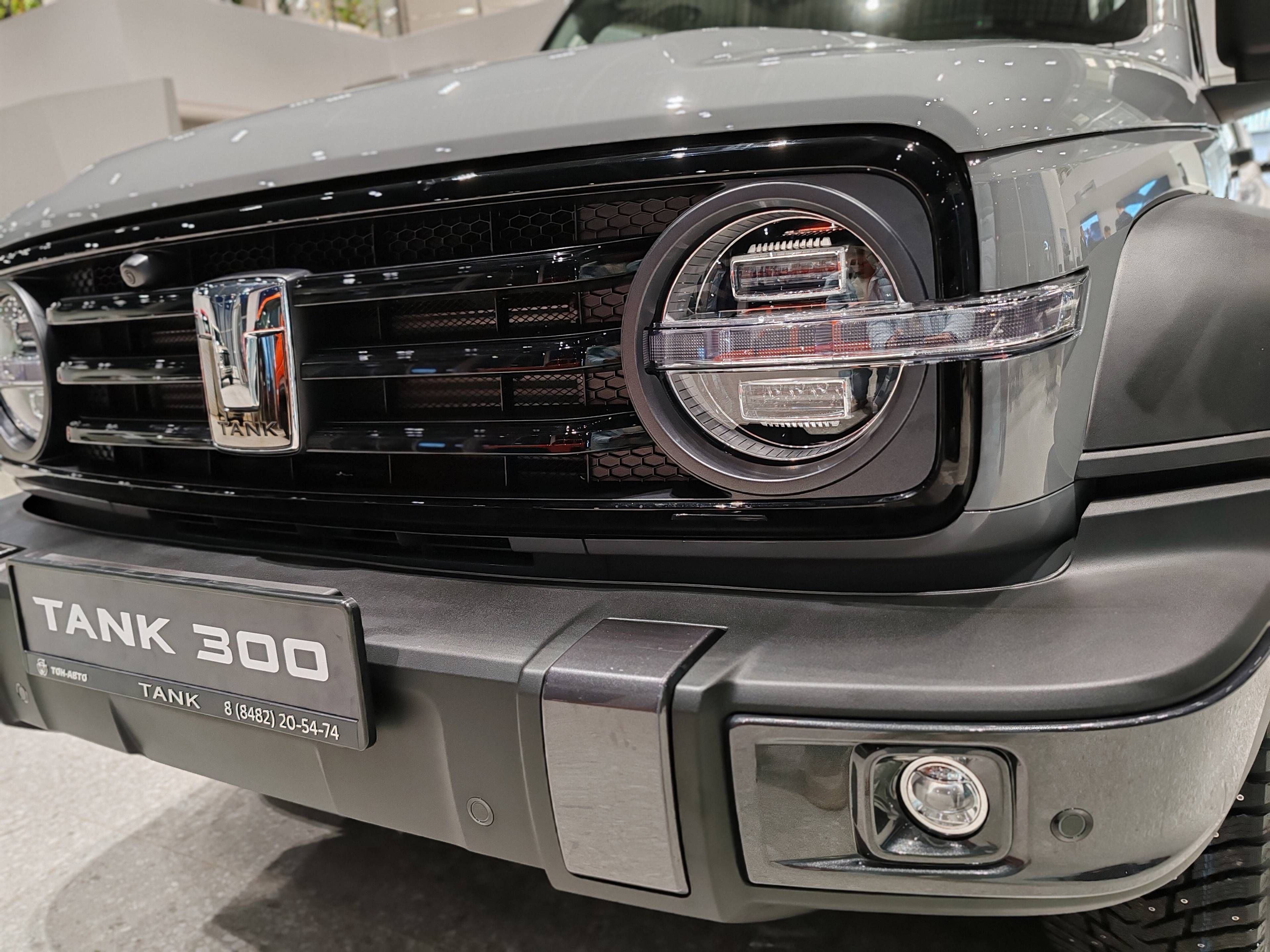 Tank 300 City Adventure 2.0 8AT 4WD