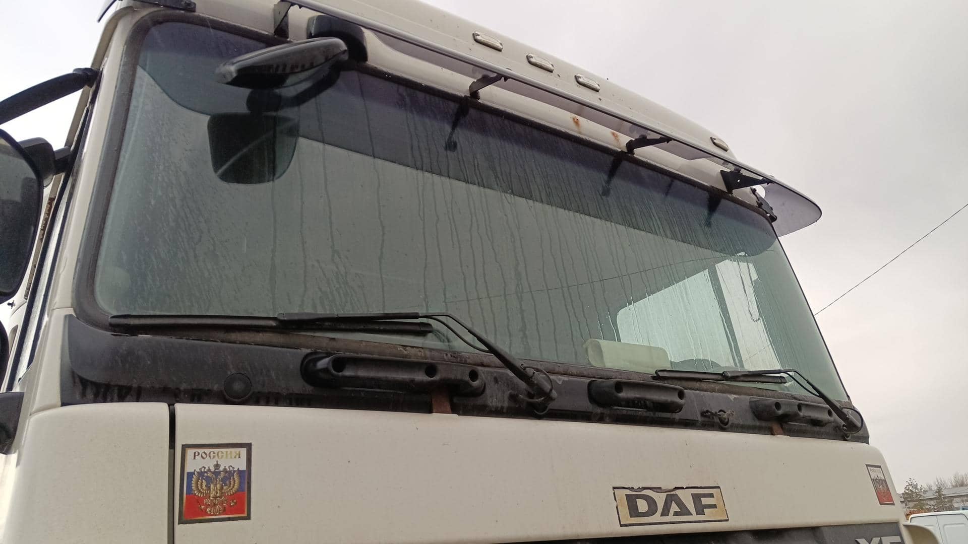 DAF XF105.460 FT 4x2 (Super Space Cab),  2 060 000 км, 2016 года