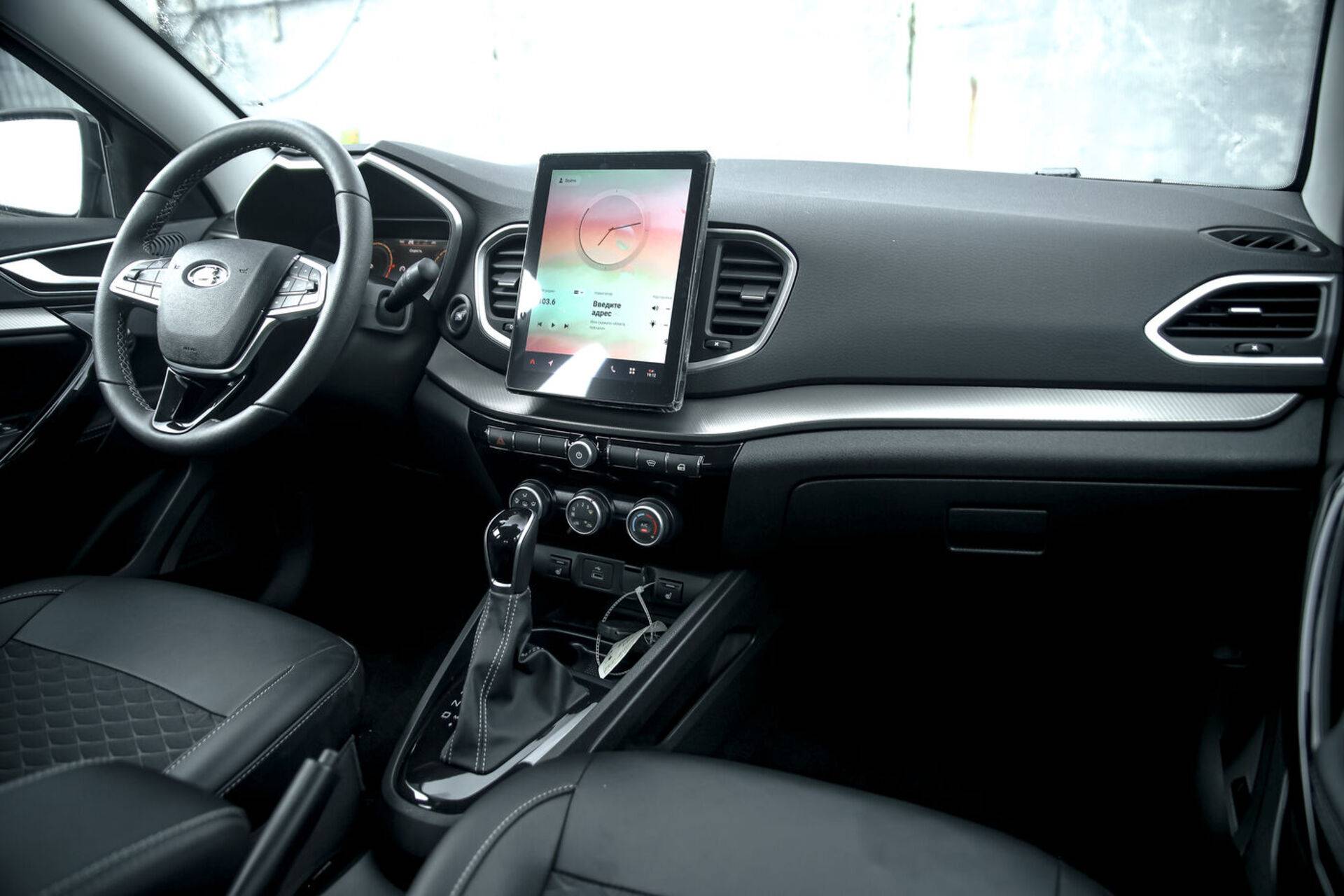 Lada Vesta седан Enjoy 24 1.8 122hp AT