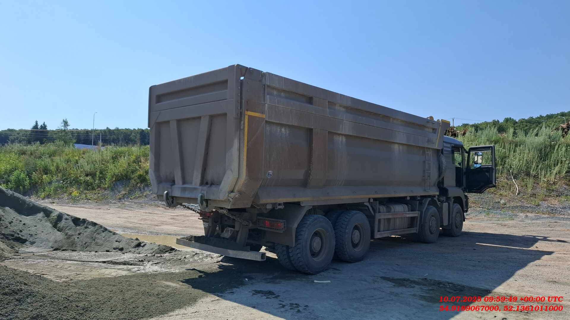 Sitrak ZZ3316V386ME,  212 261 км, 2021 года в лизинг