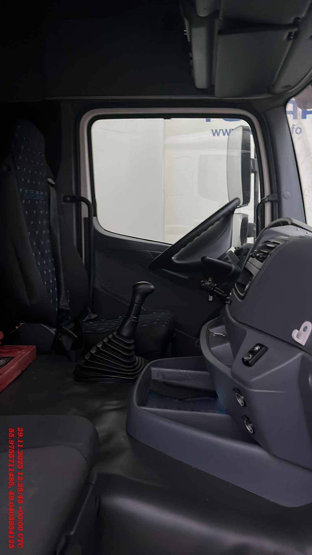 КАМАЗ 5490-S5 (M1840),  930 531 км, 2018 года в лизинг