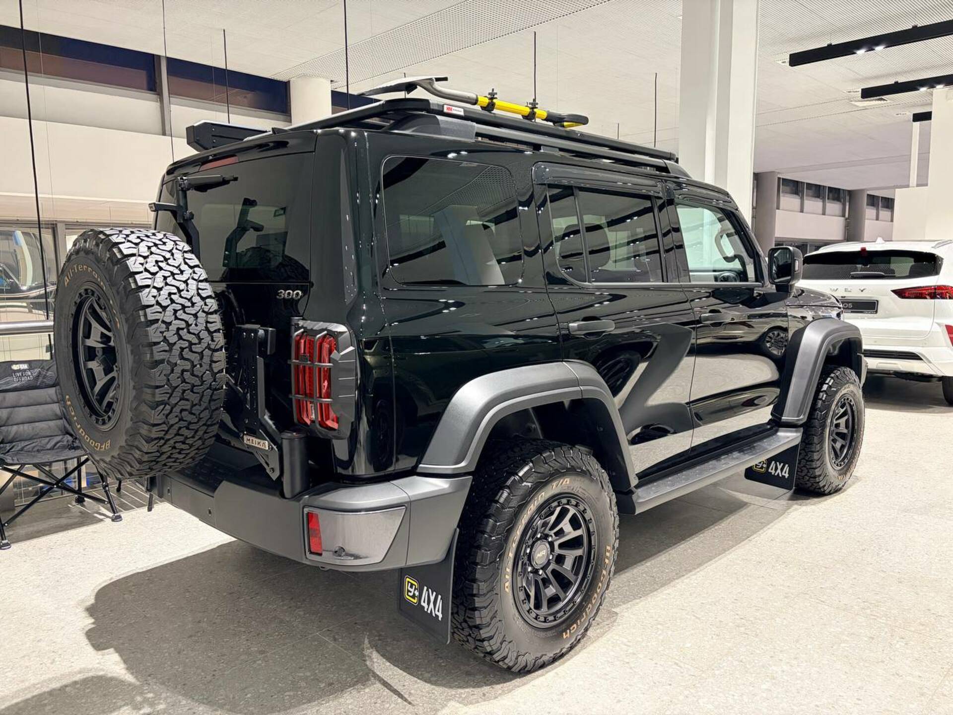 Tank 300 City Premium 2.0 8AT 4WD