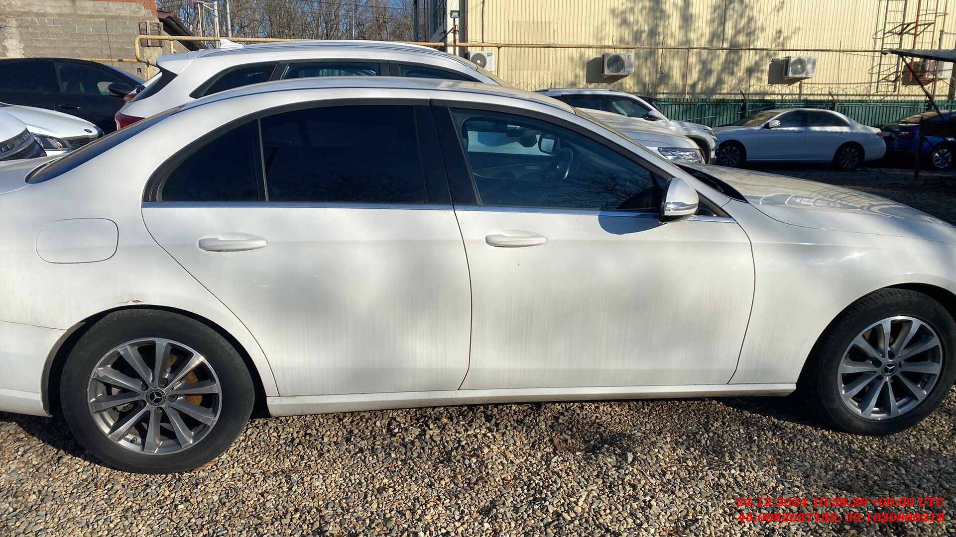 Mercedes-Benz E седан,  260 000 км, 2018 года в лизинг
