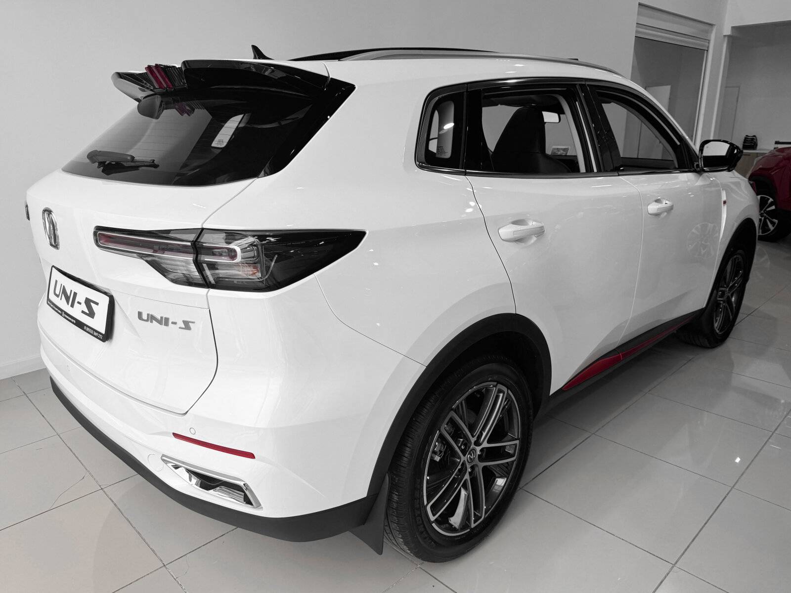 Changan Uni-S Tech 1.5T 7DCT