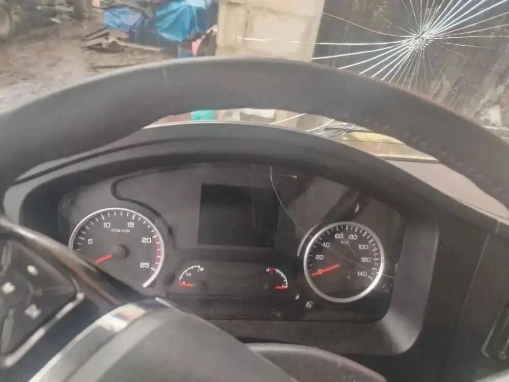 Shacman SX32586V385,  127 133 км, 2022 года