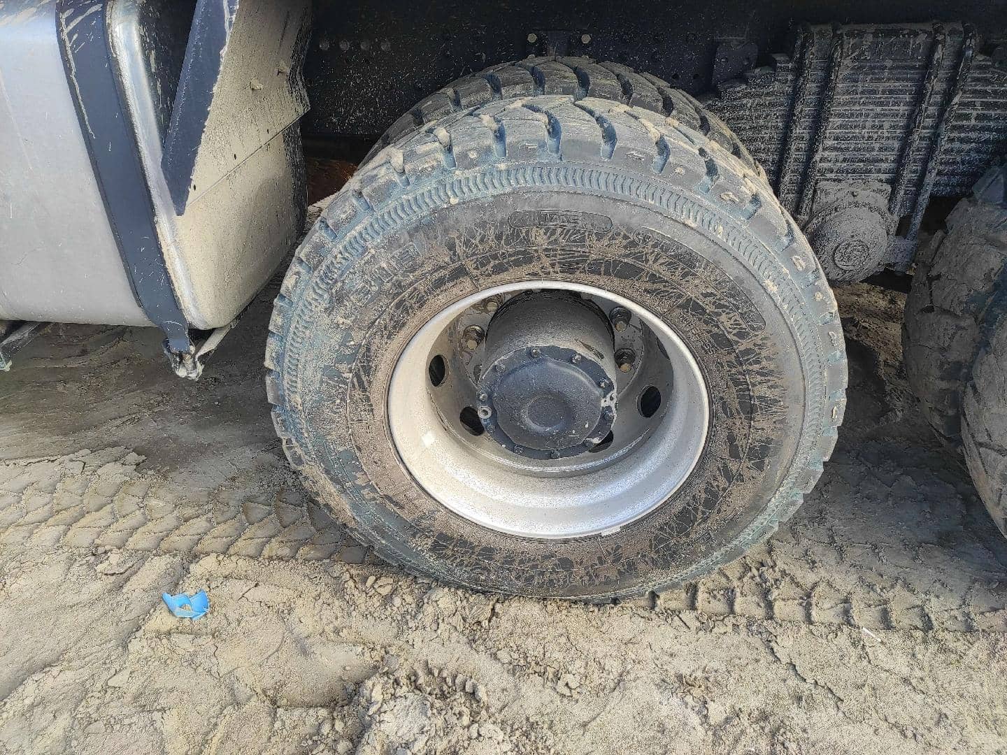 Shacman SX32586V384,  23 967 км, 2024 года в лизинг