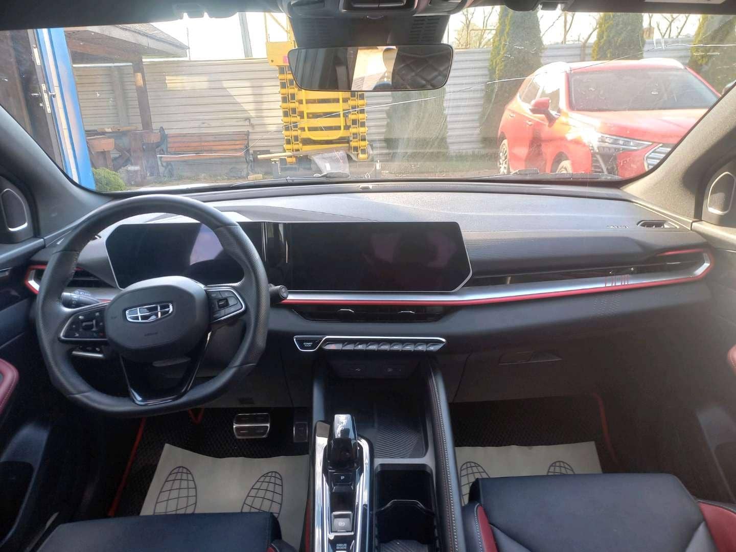Geely Coolray,  46 113 км, 2023 года в лизинг