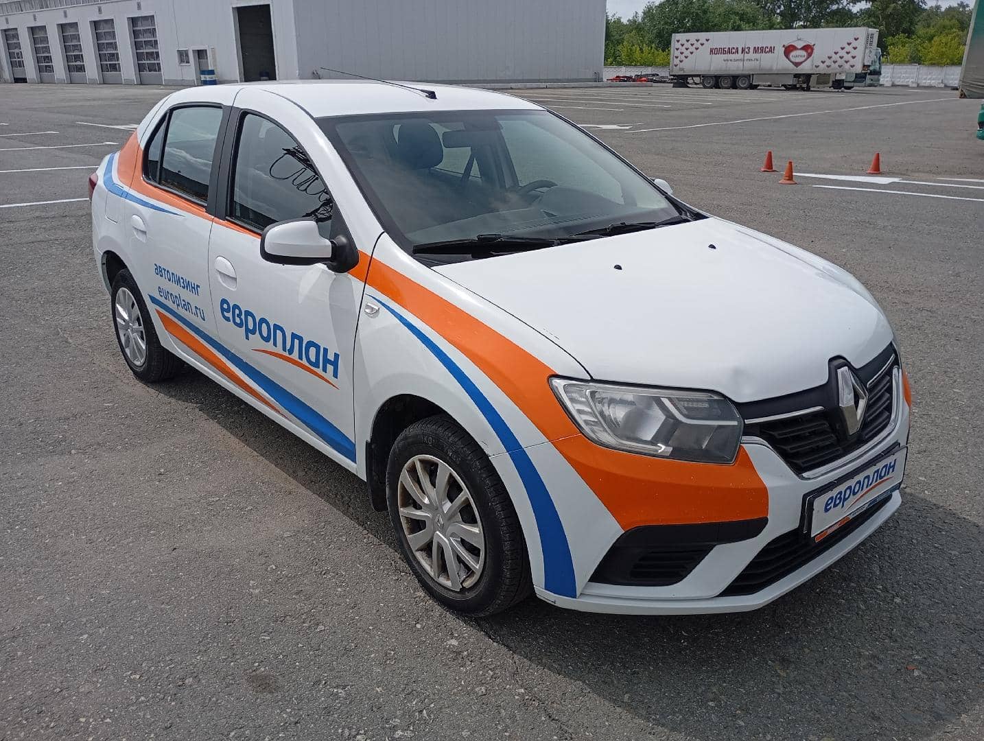 Renault Logan II,  145 336 км, 2020 года в лизинг
