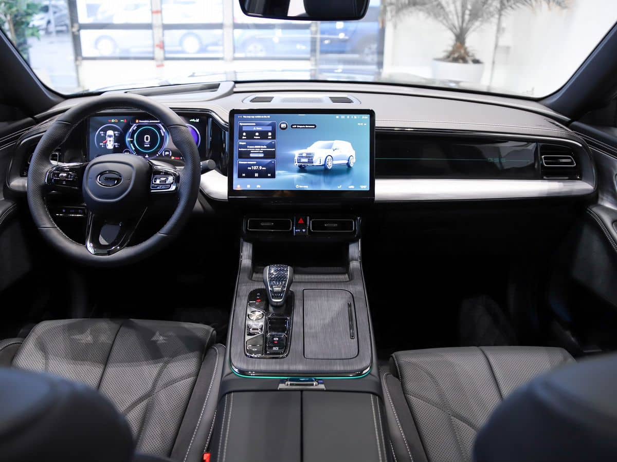 GAC GS8 Джи-Икс Премиум 2.0 АТ полный привод (GX Premium)