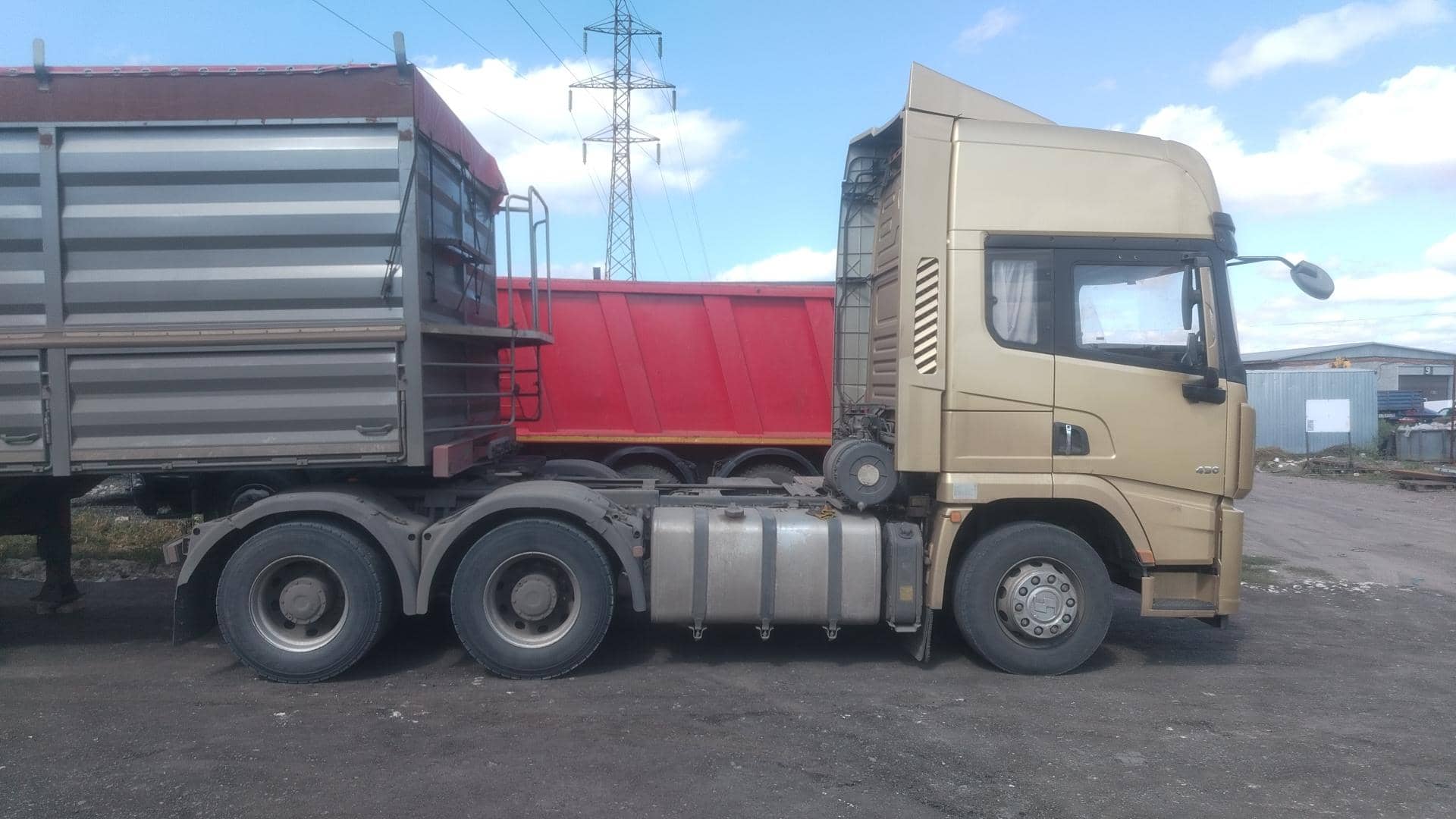 Shacman SX42584V324,  156 191 км, 2023 года в лизинг
