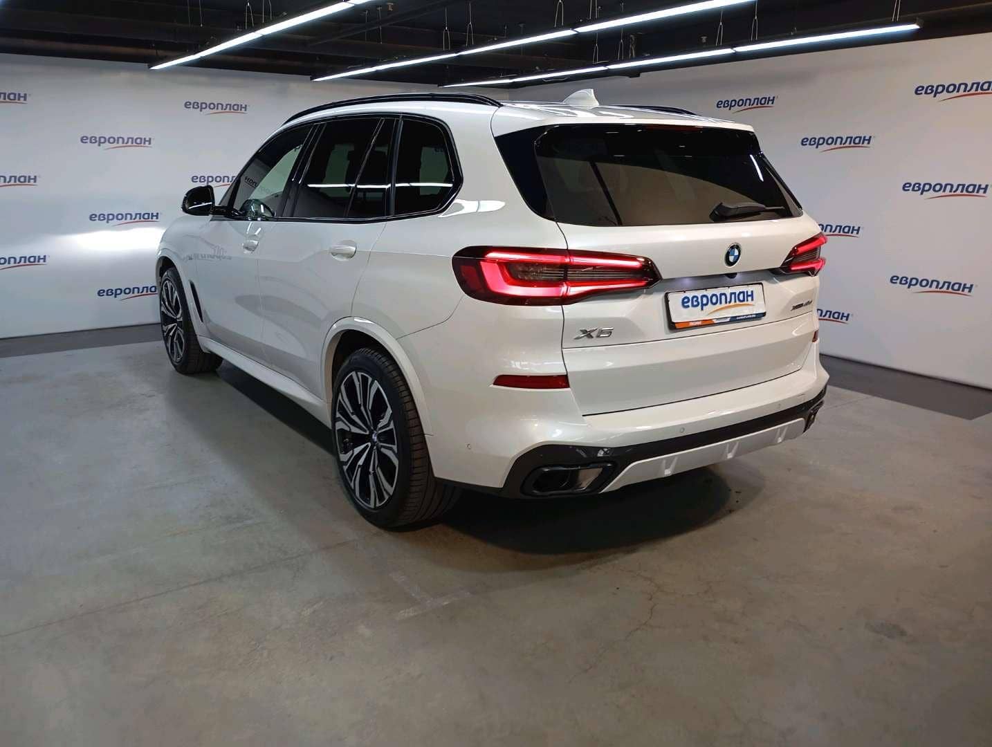 BMW X5,  59 078 км, 2021 года в лизинг