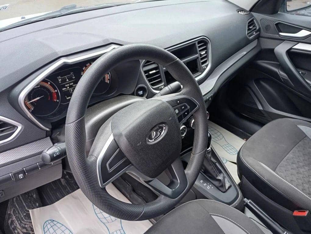 Lada Vesta седан,  129 685 км, 2024 года в лизинг