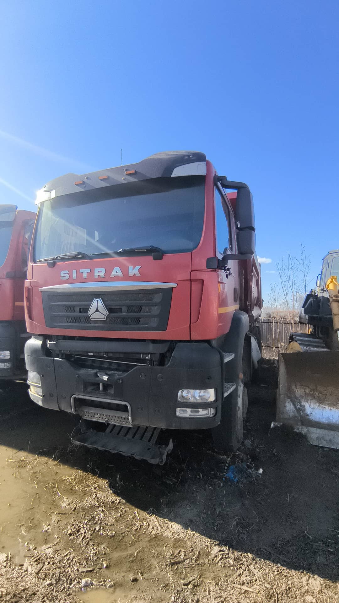 Sitrak ZZ3406V455ME,  100 000 км, 2024 года в лизинг
