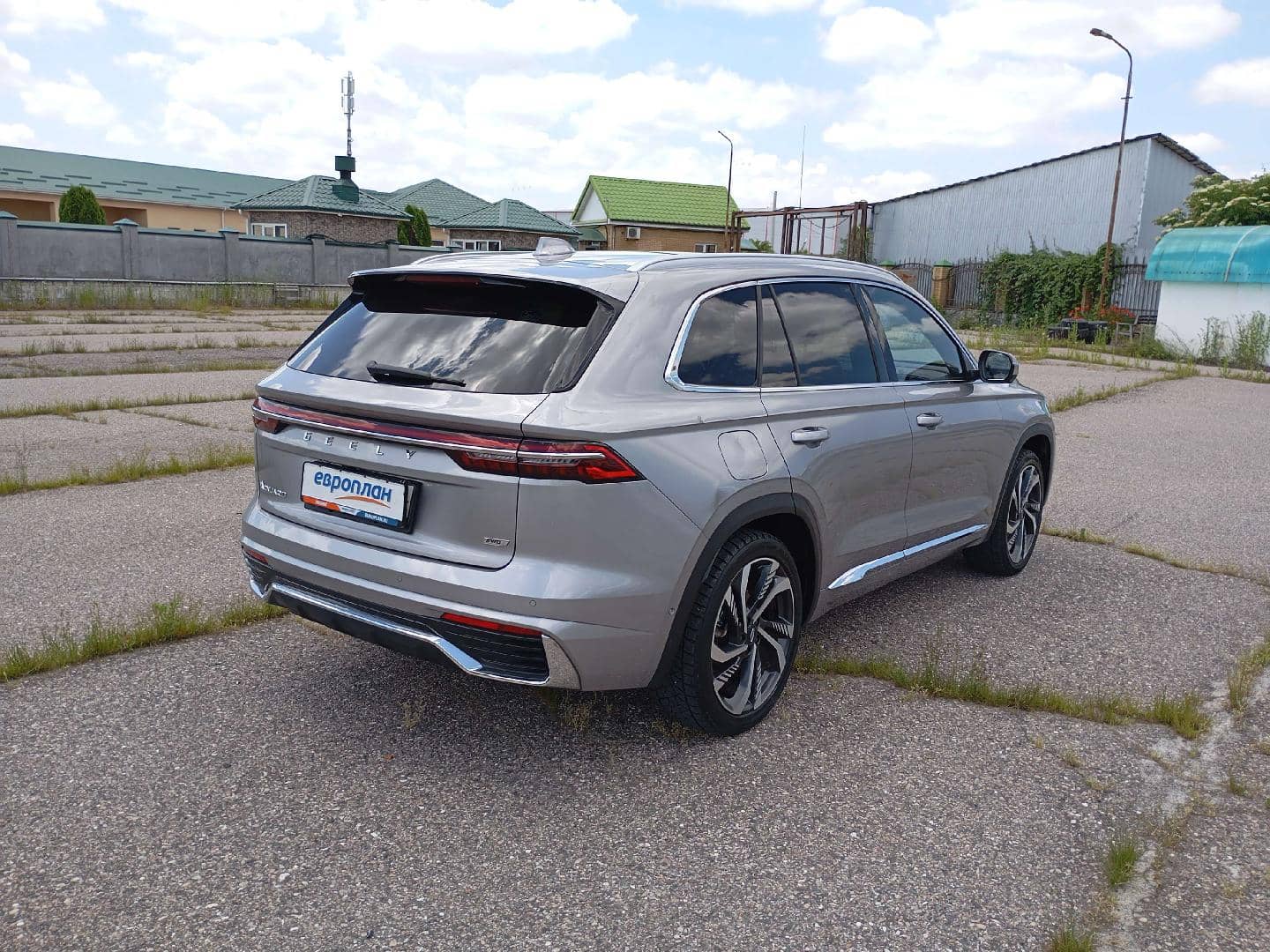 Geely Monjaro,  42 351 км, 2022 года в лизинг